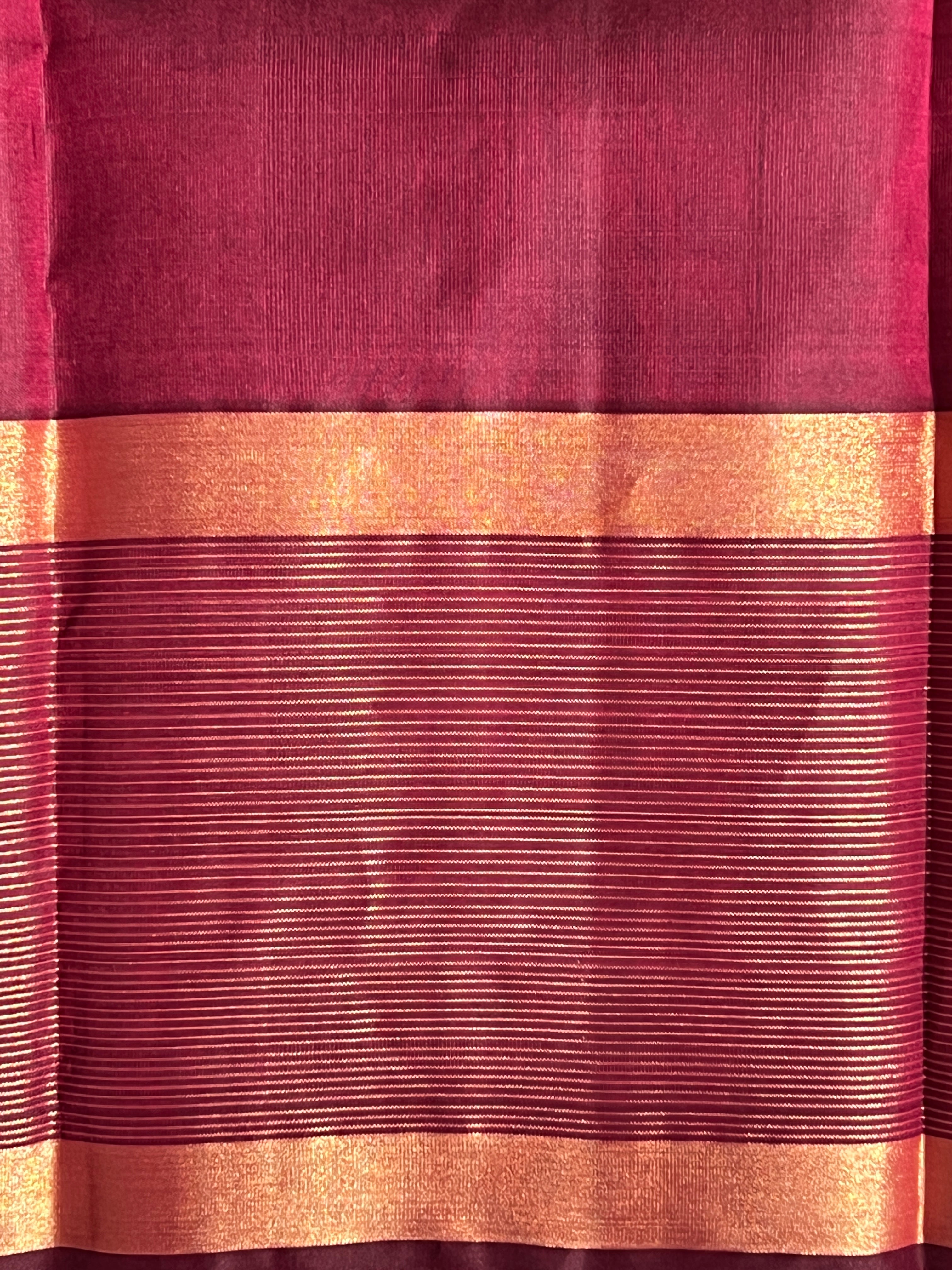 Graceful Leaf Pattern Woven Soft Silk Saree | SMT159