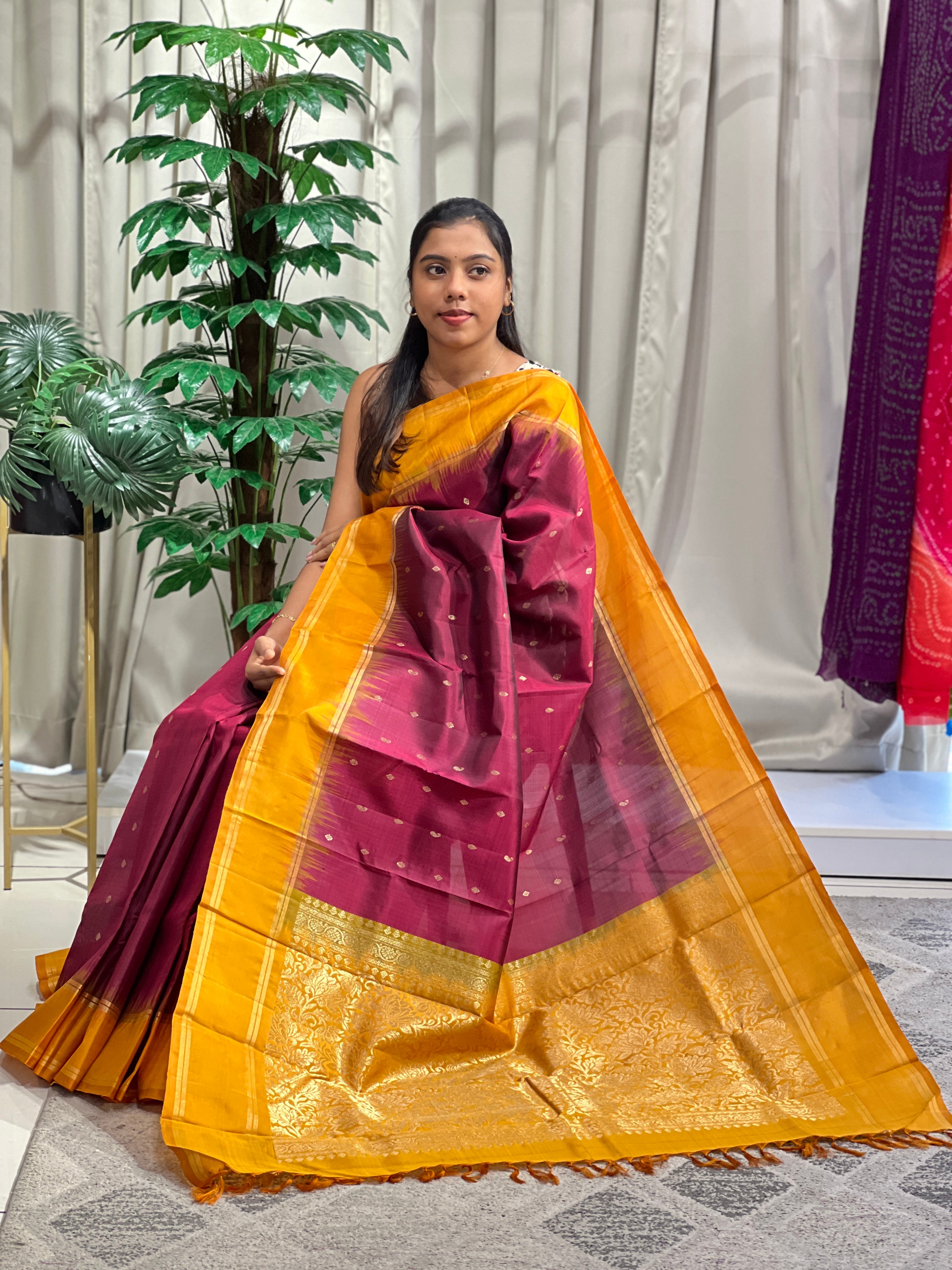 Geometric & Paisley Buta Woven Soft Silk Saree | SMT200