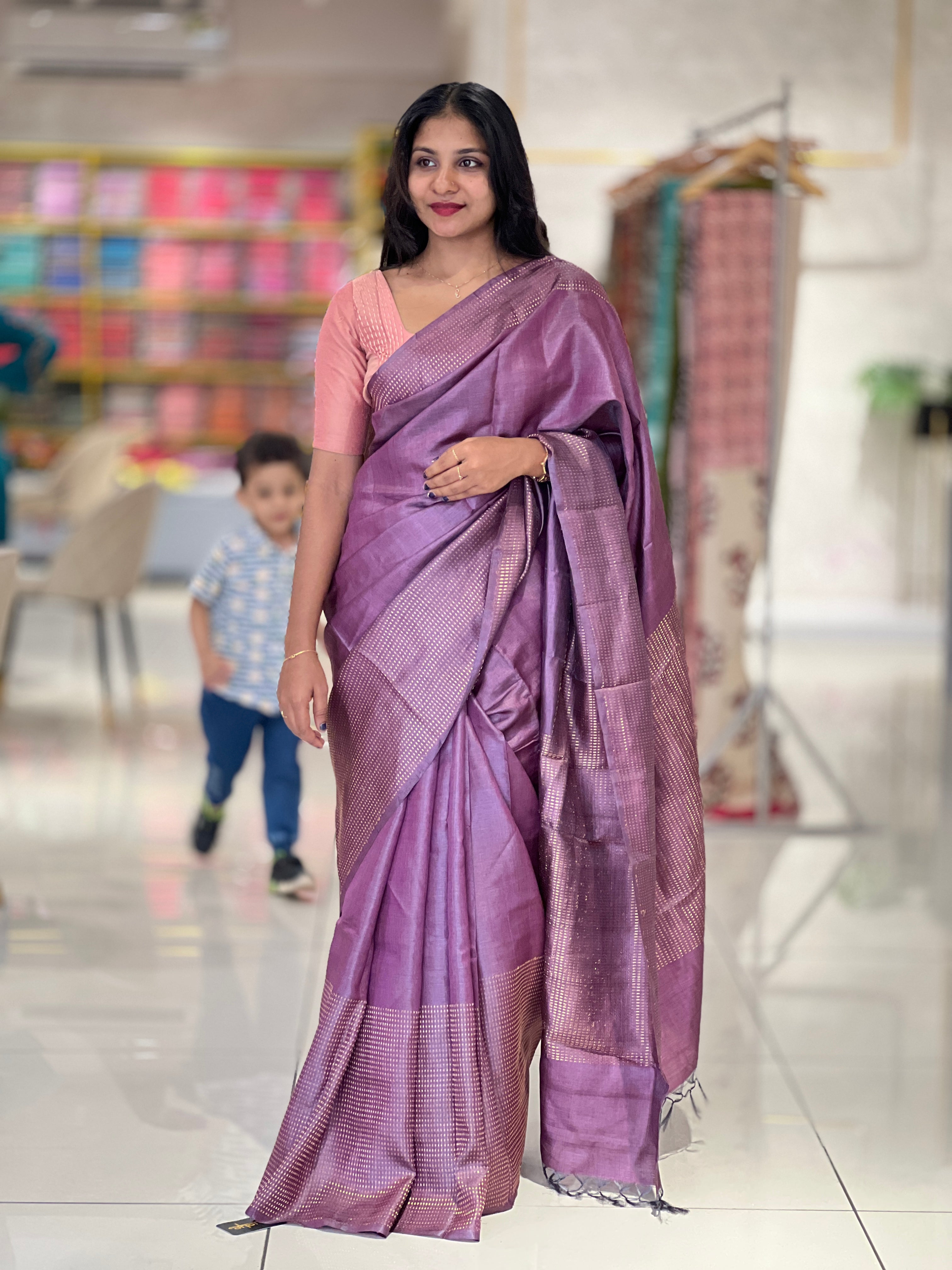 Zari Weaving Border Pattern Tussar Saree | HS1204
