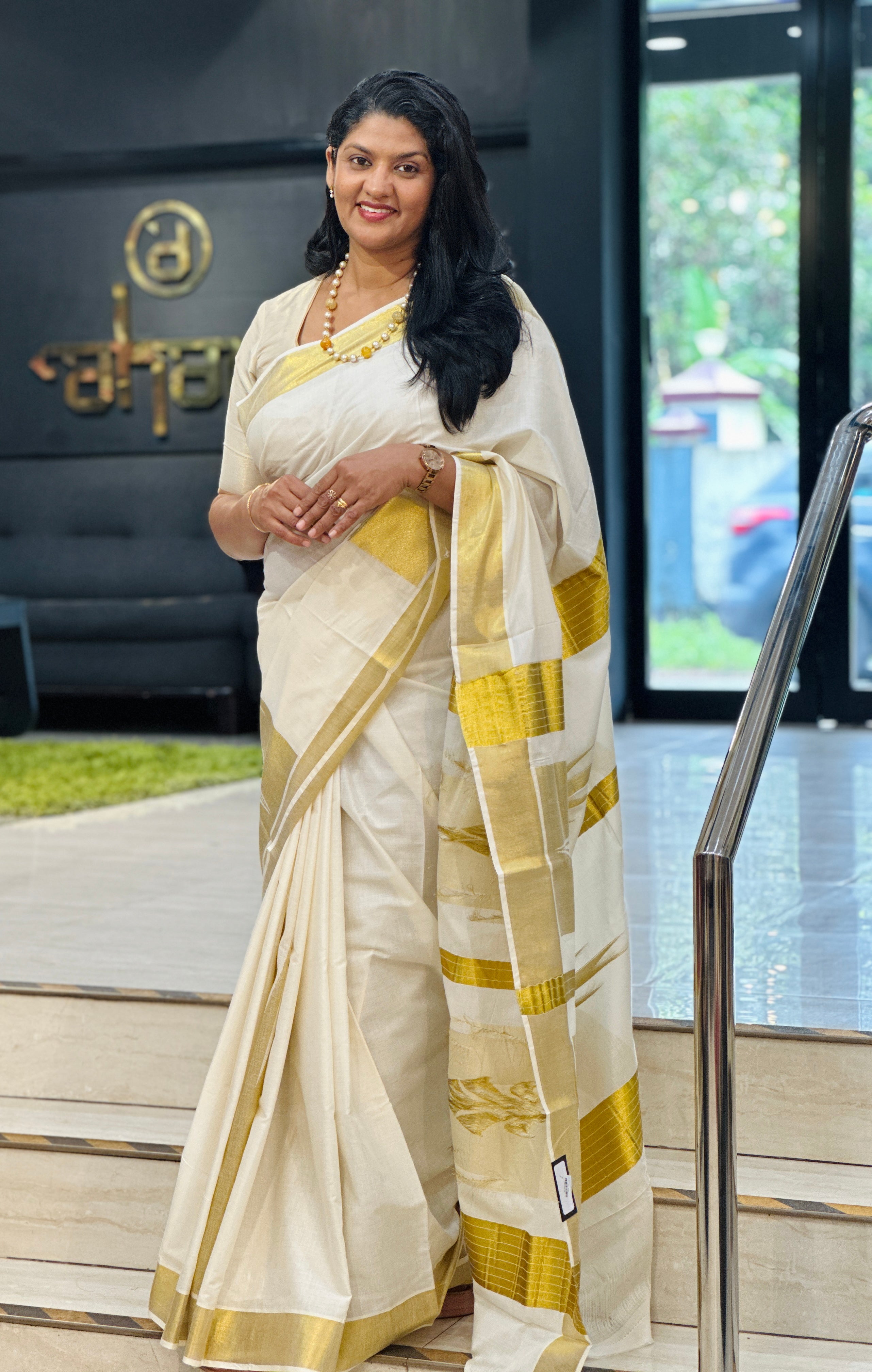 Temple Motif Woven Kerala Cotton Saree | RLF149
