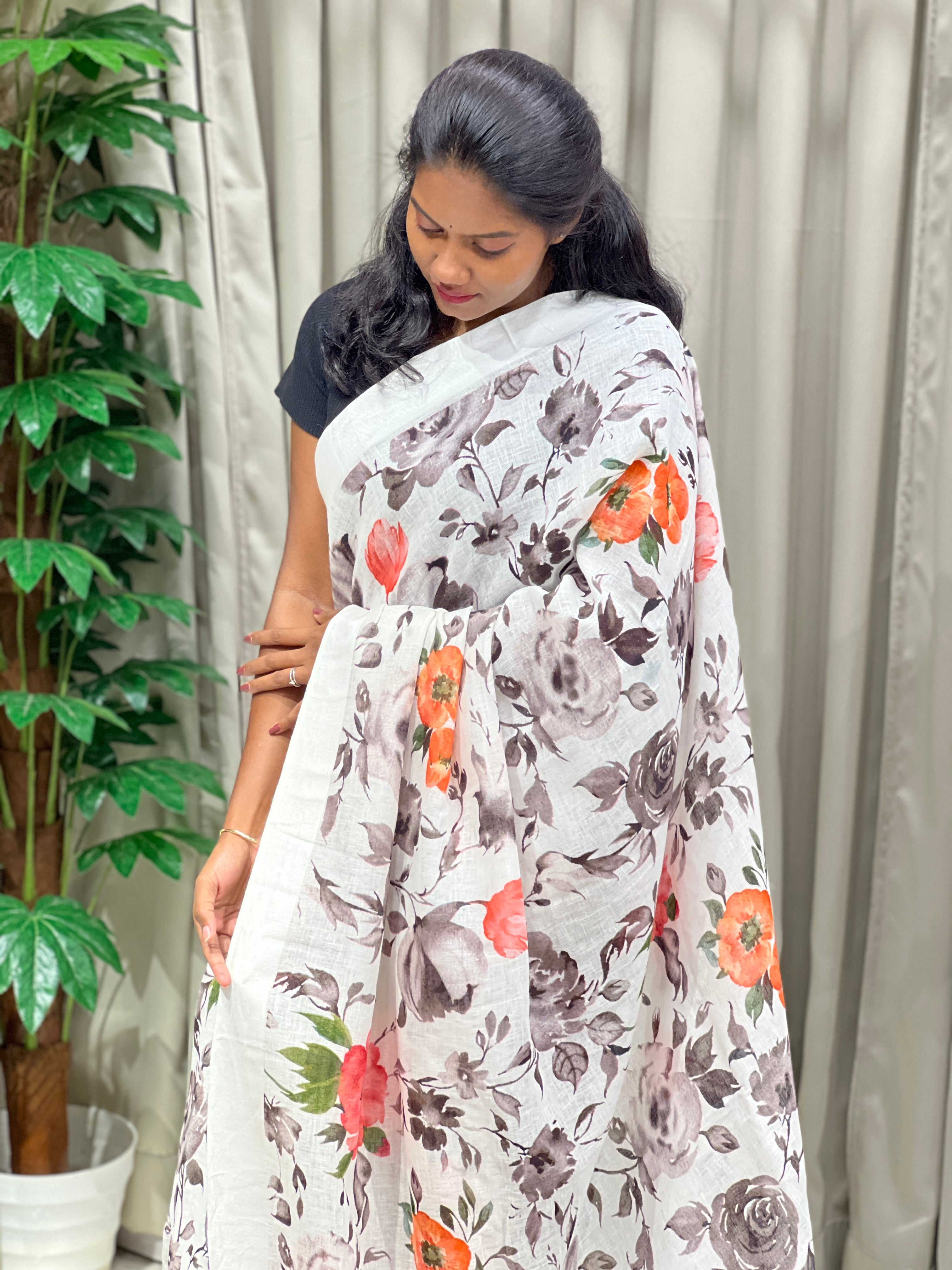Floral Digital Printed Pure Linen Saree | MR436