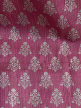 Print With Zari & Thread Detailed Tissue Saree | HT109
