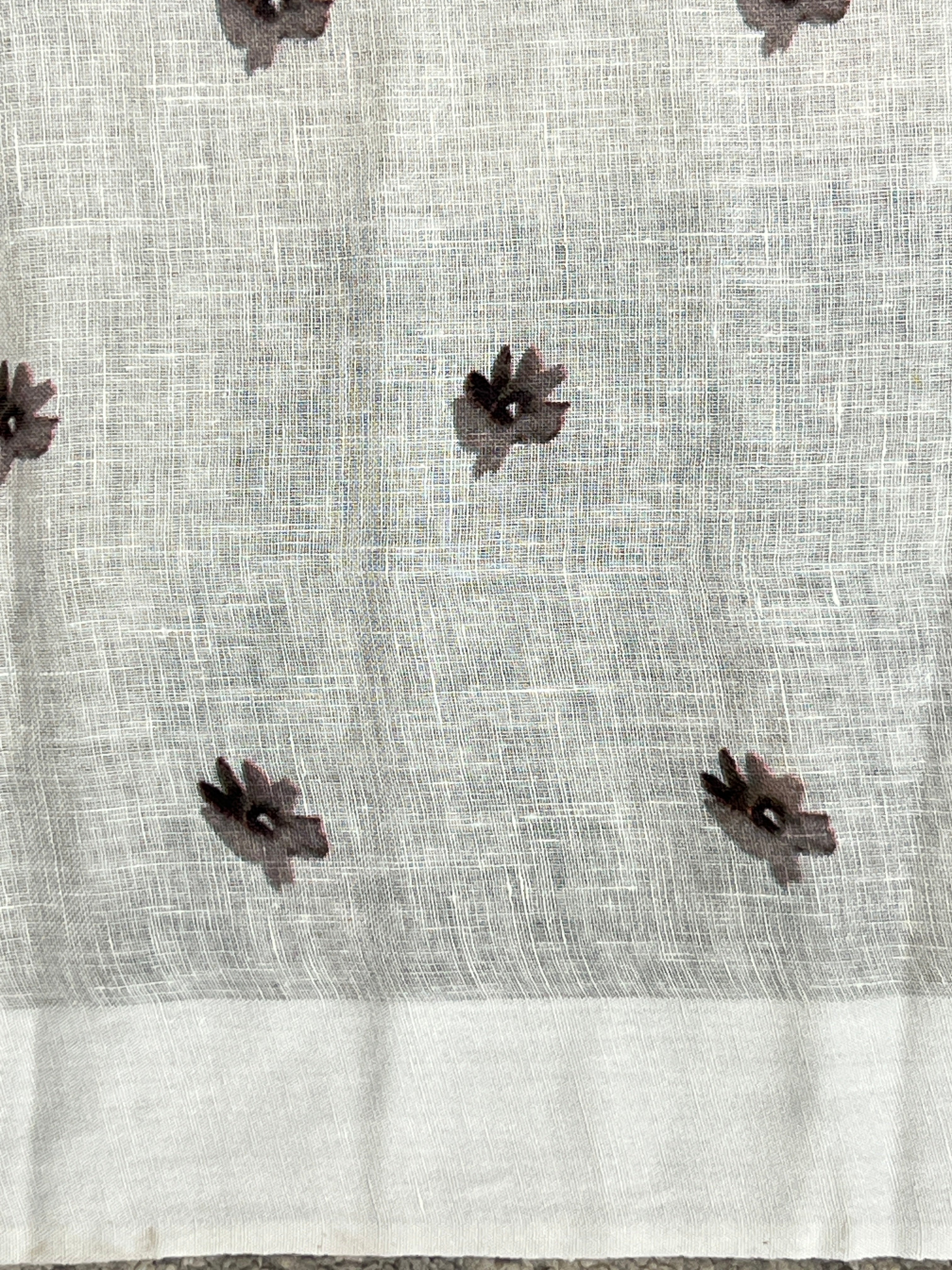 Floral Digital Printed Pure Linen Saree | MR436