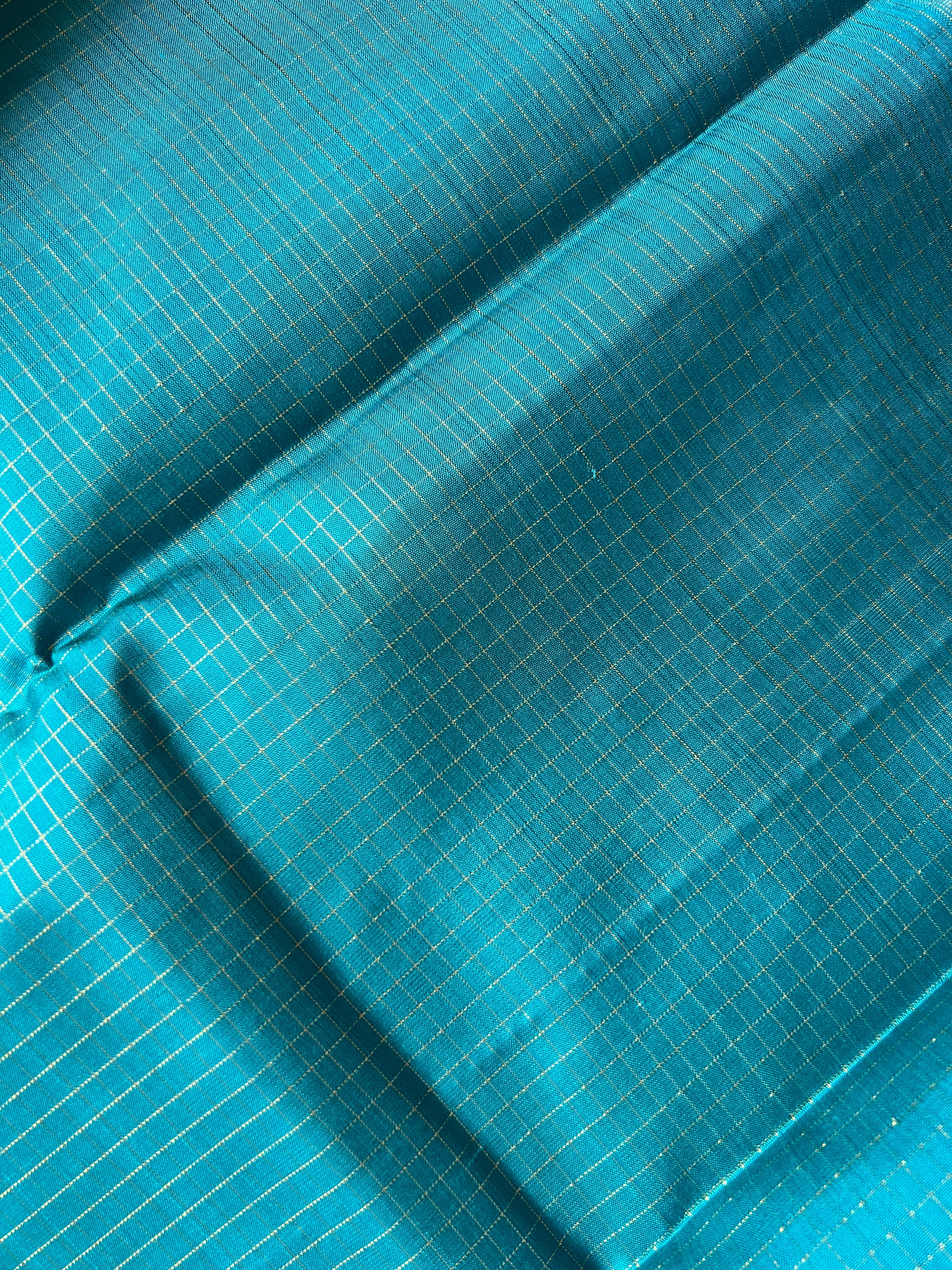Check Pattern With Floral Buta Weaved Kanchipuram Saree | OM200