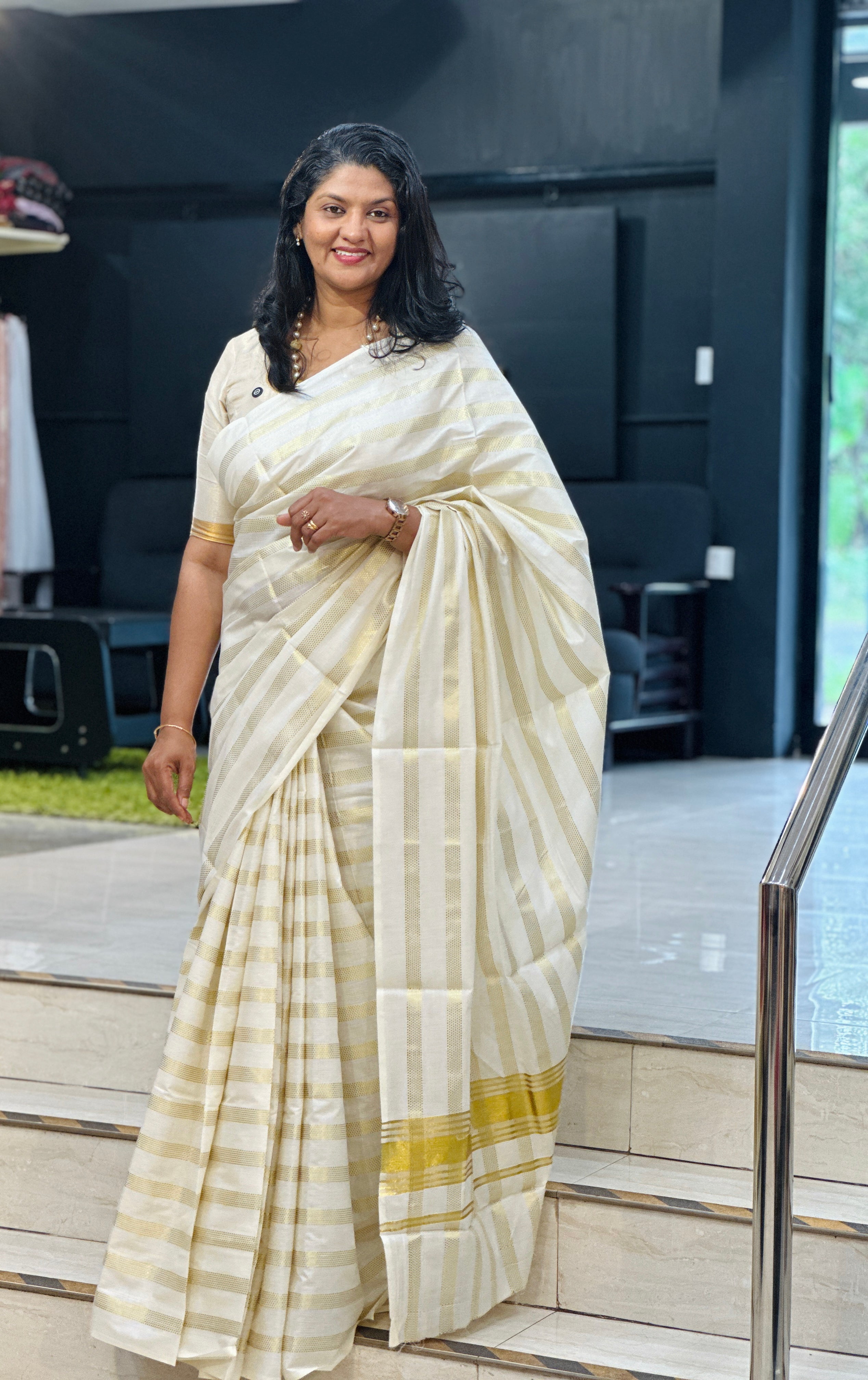 Horizontal Striped Kerala Cotton Saree | RLF142
