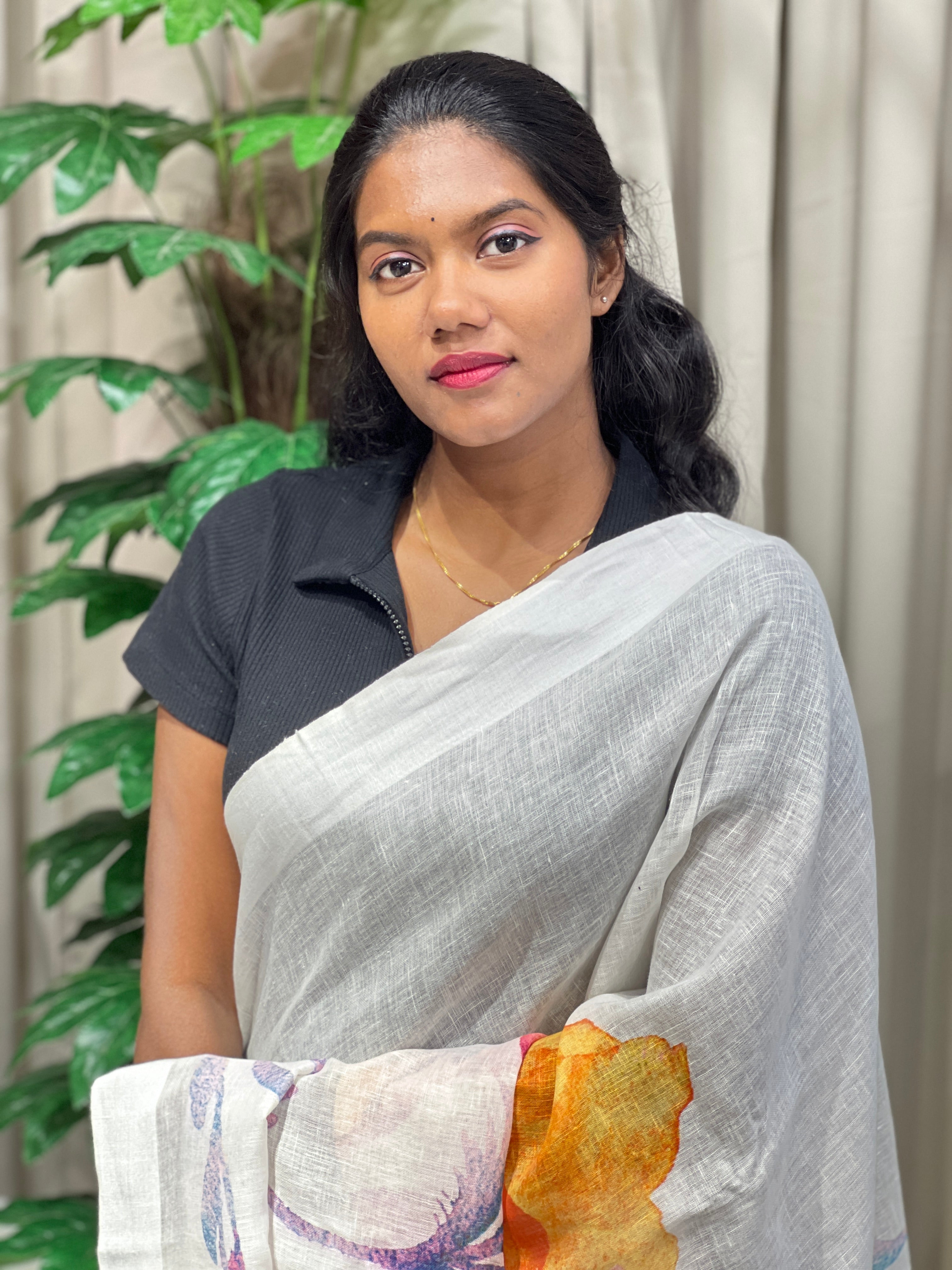 Floral Digital Printed Pure Linen Saree | MR433