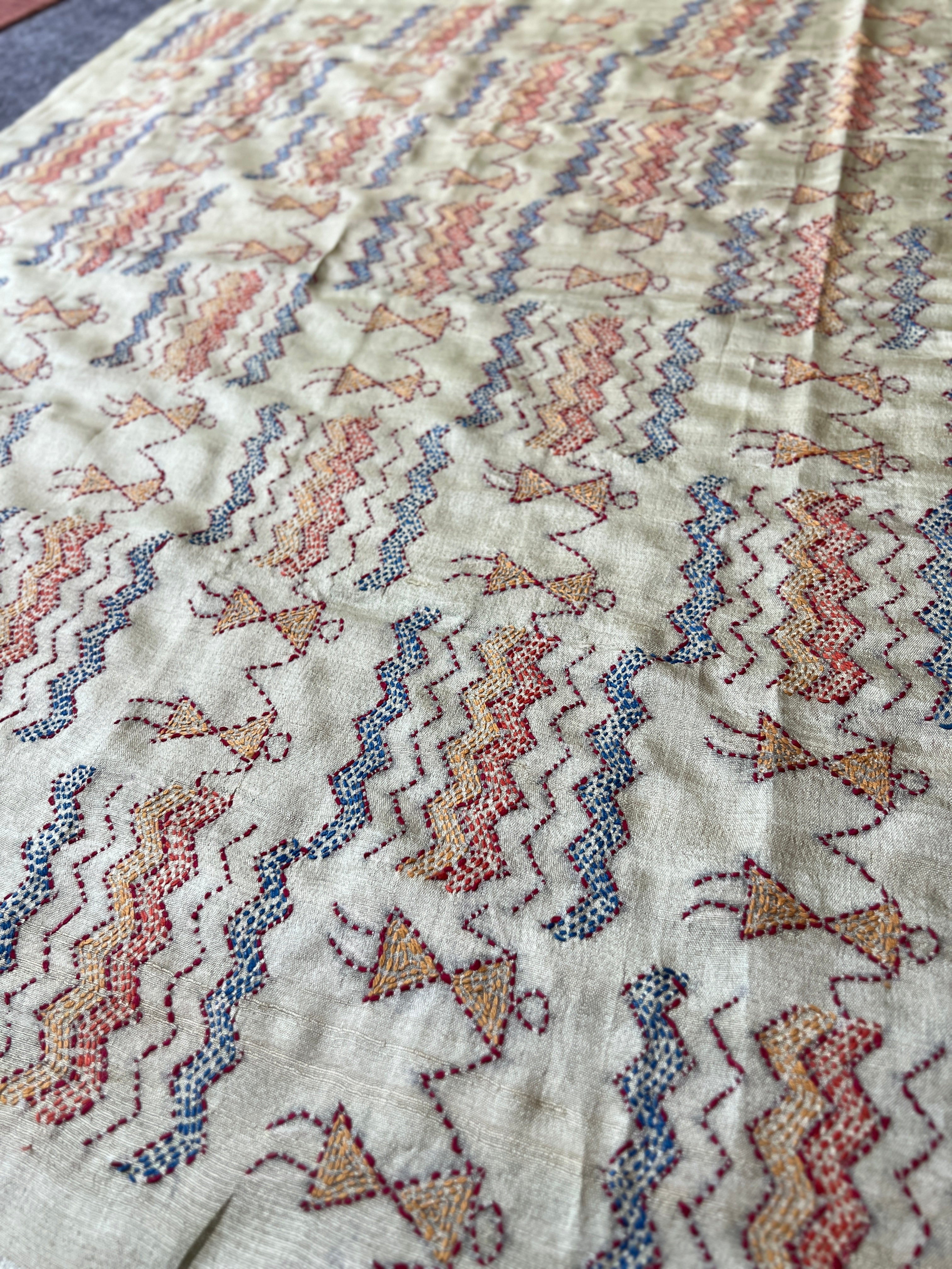 Warli Printed Desi Tussar Blouse Material | SBS963