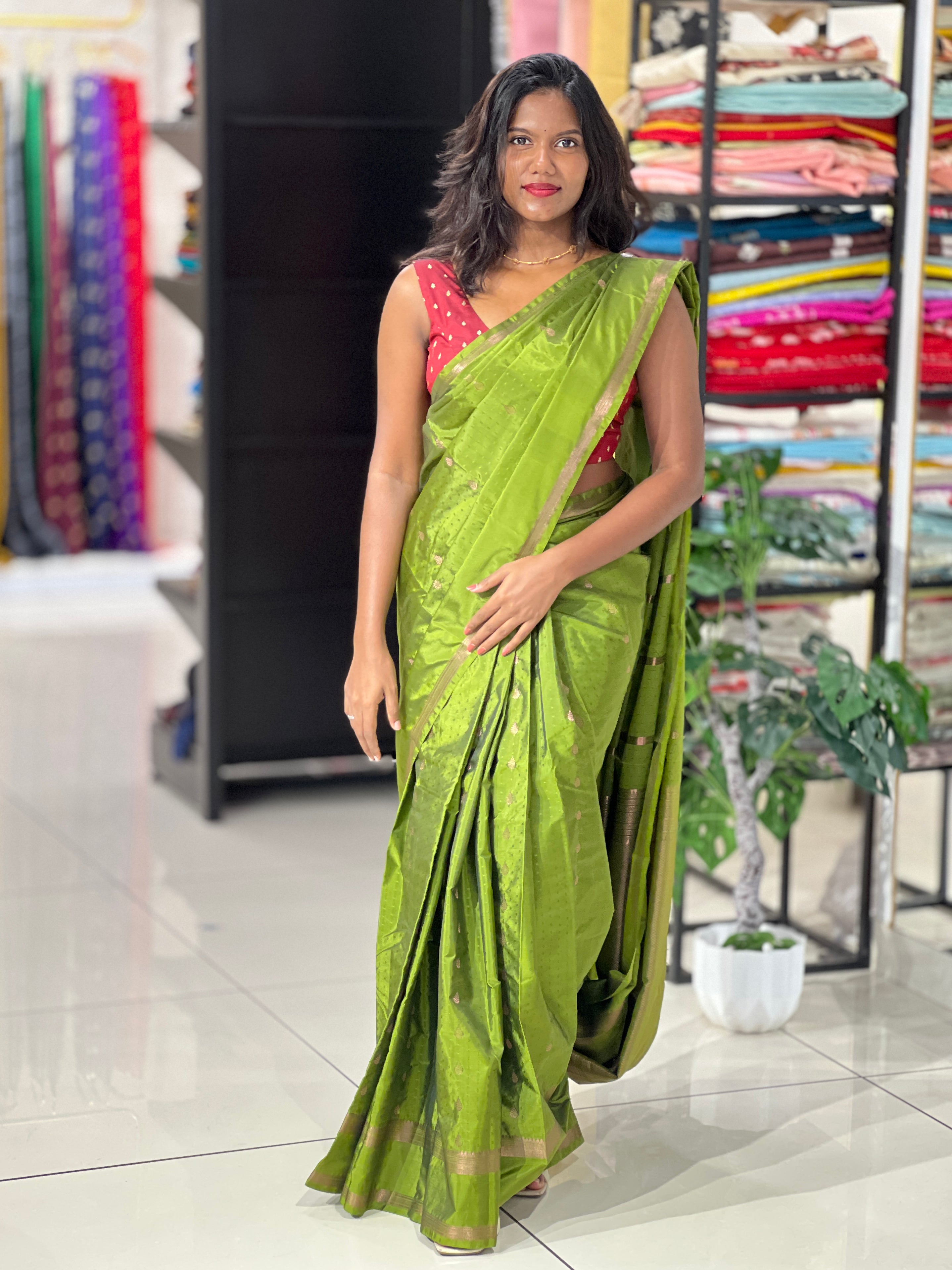 Buta Woven Design Semi Soft Silk Saree | SEN103