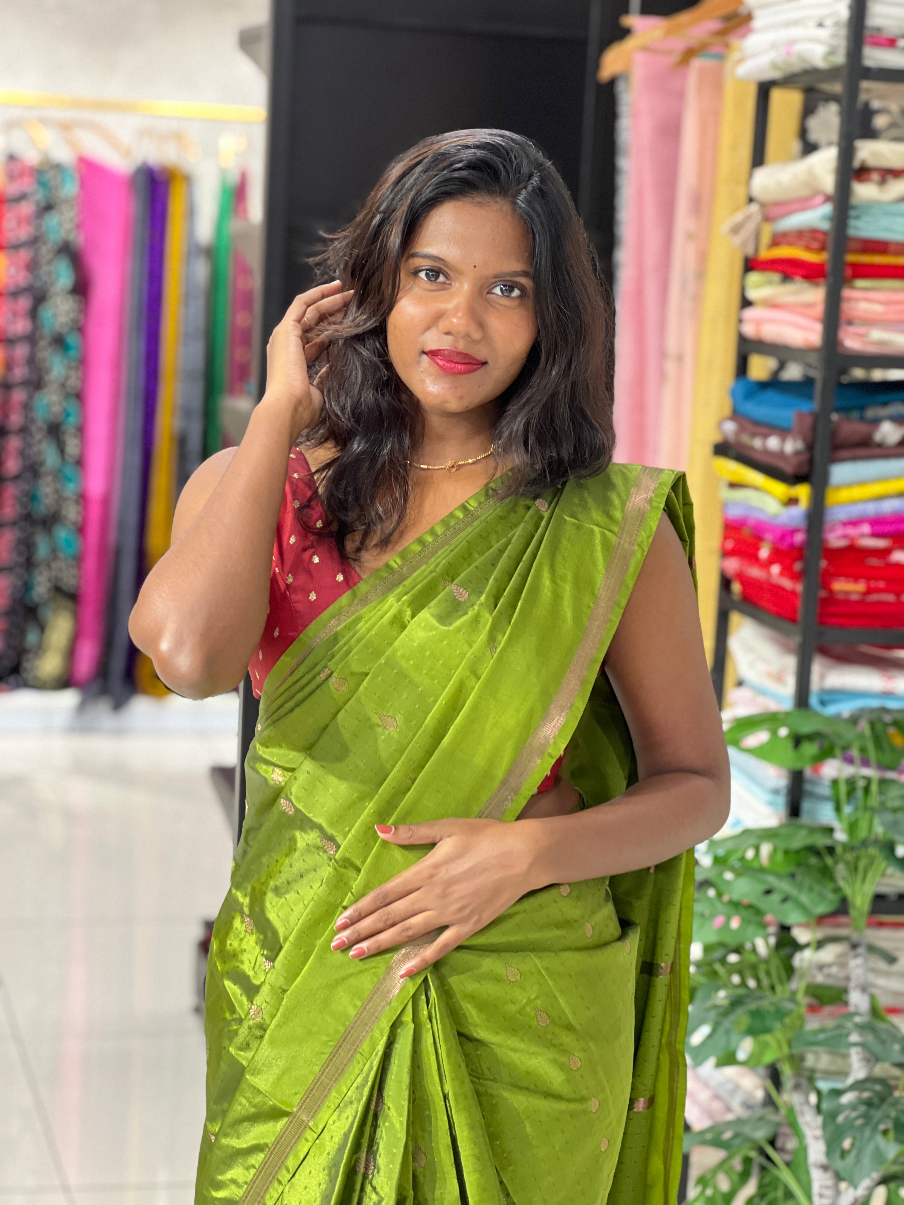 Buta Woven Design Semi Soft Silk Saree | SEN103