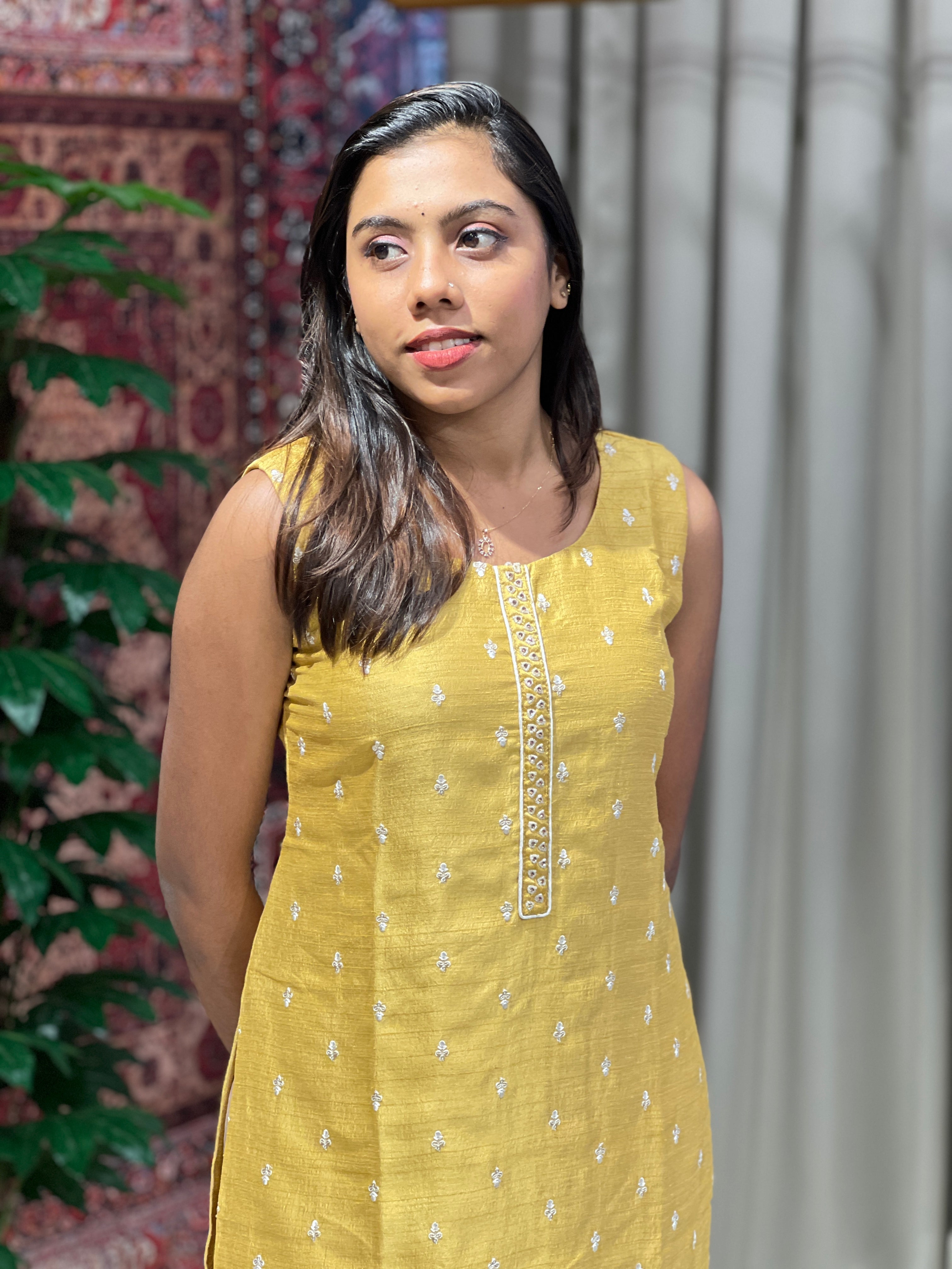 Embroidery Detailed Semi Tussar Kurta | NAI110