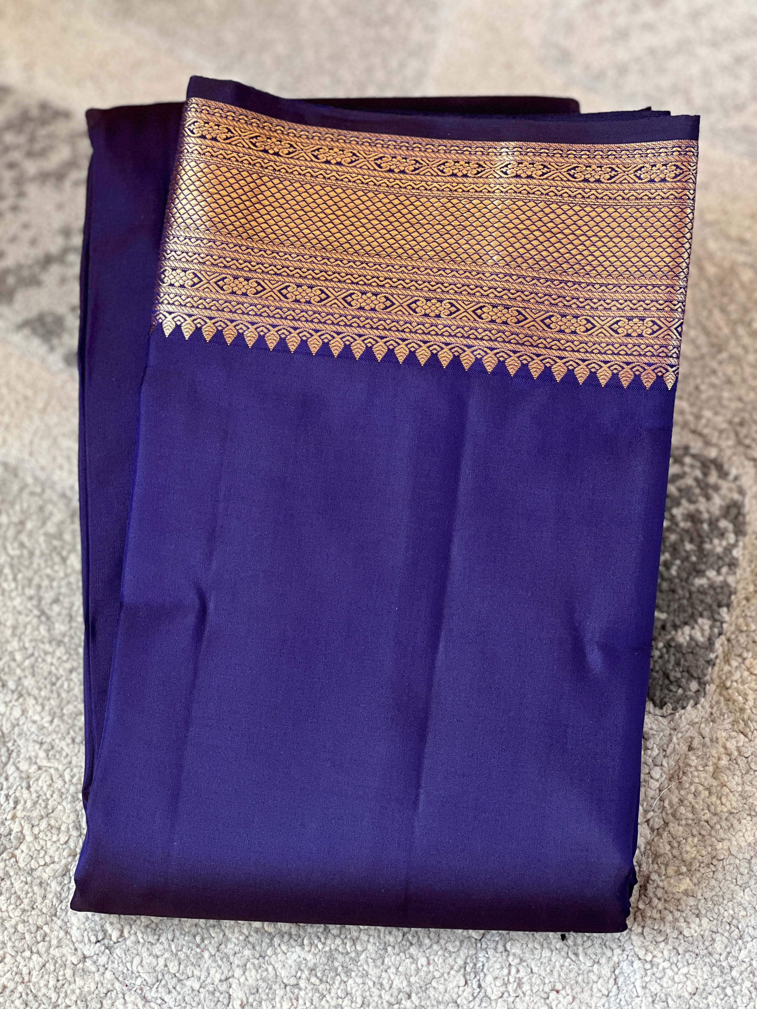 Antique Golden Zari Woven Handloom Kanchipuram Saree | OM197
