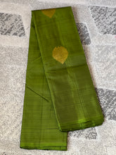 Traditional Buta Pattern Kanchipuram Saree | OM185