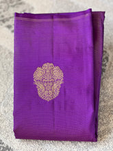 Traditional Buta Pattern Kanchipuram Saree | OM184