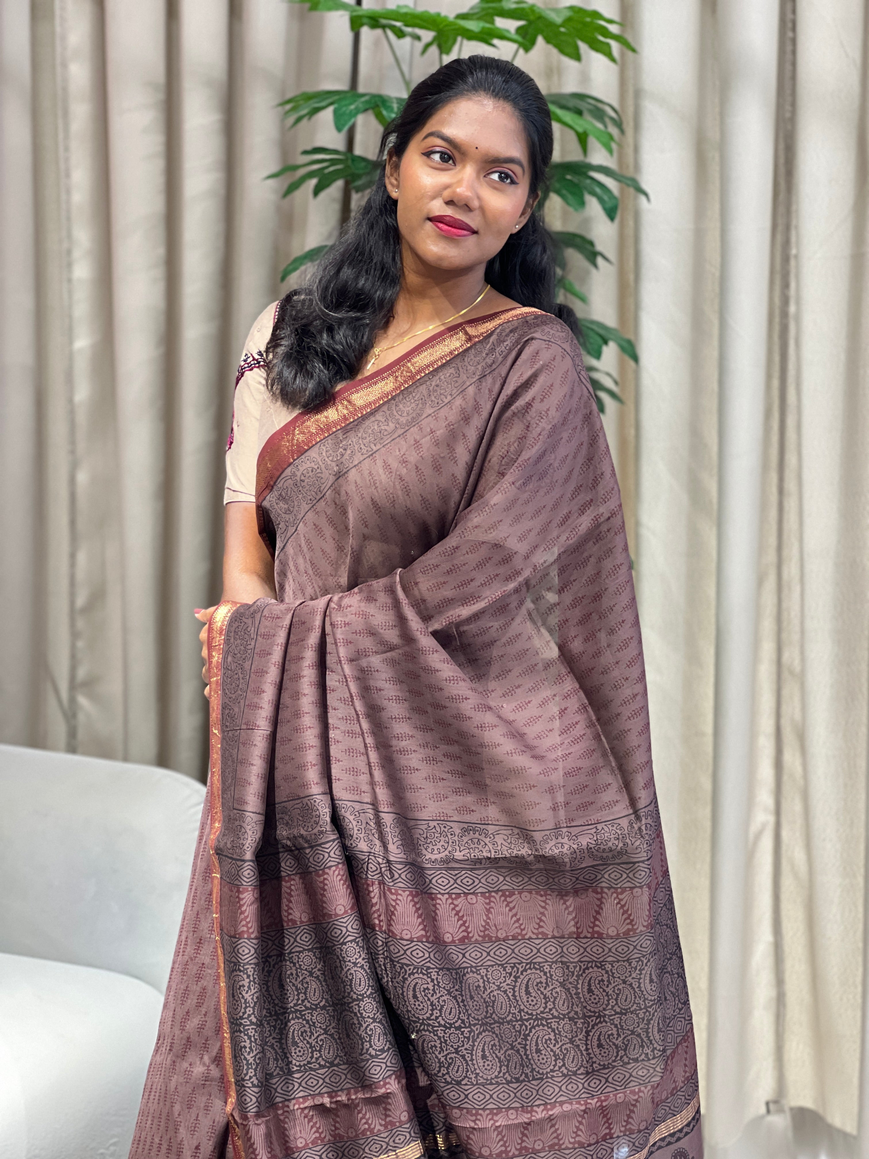Mangalgiri Border Detailed Chanderi Silk Saree | SVF189