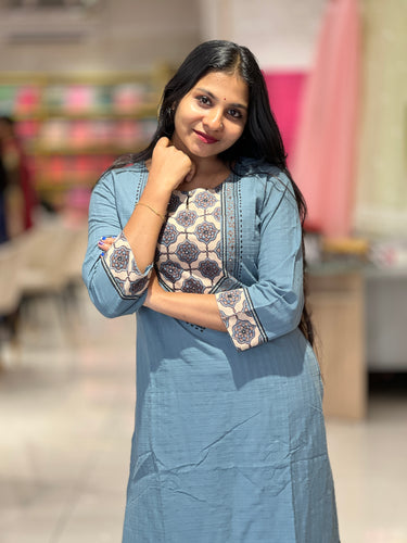 Ajrak Inspired Print Detailed Cotton Kurta Top & Bottom | DIL120
