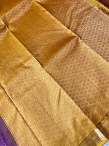 Vertical Patterned Handloom Kanchipuram Saree | OM212