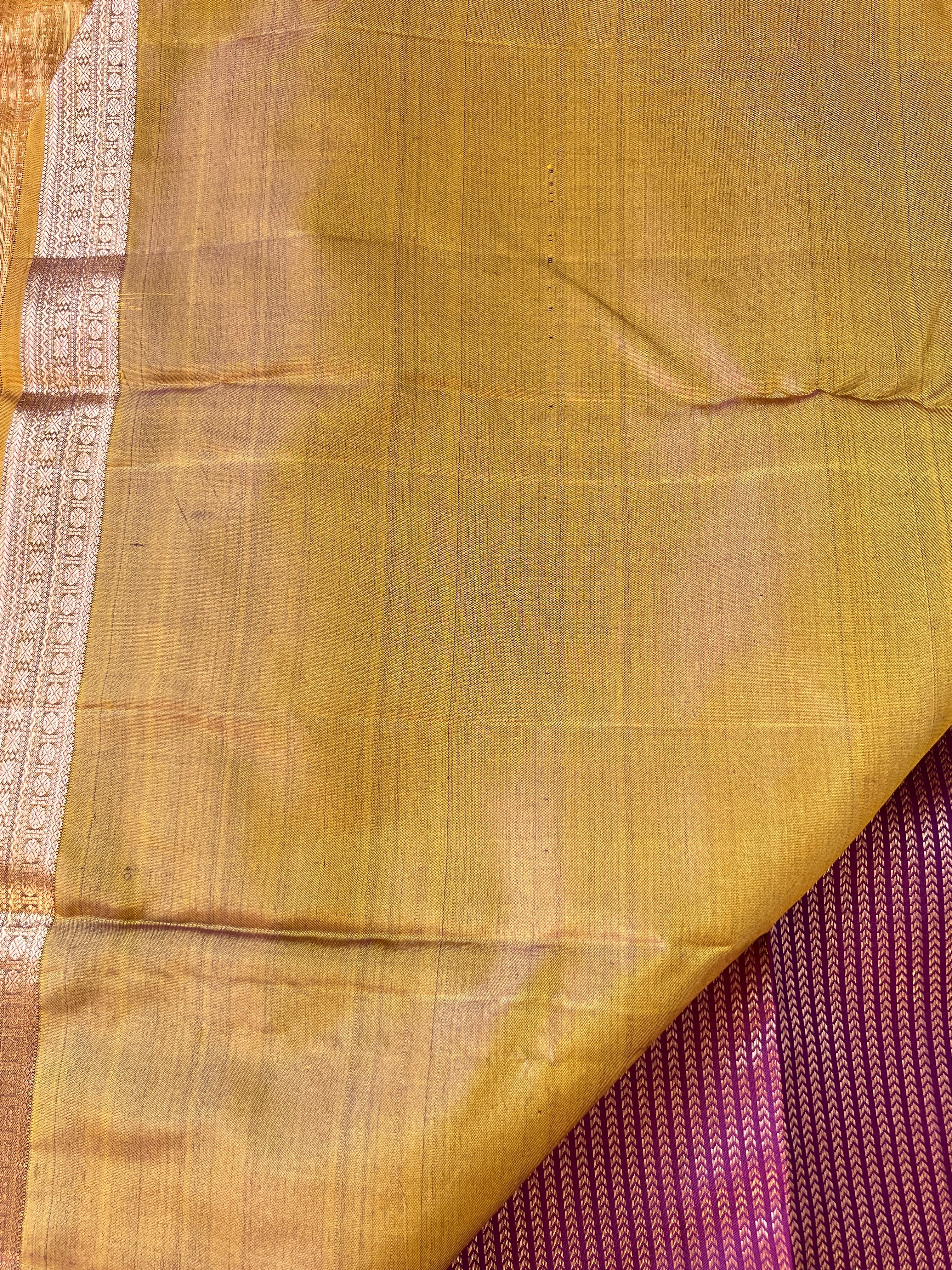 Vertical Patterned Handloom Kanchipuram Saree | OM210
