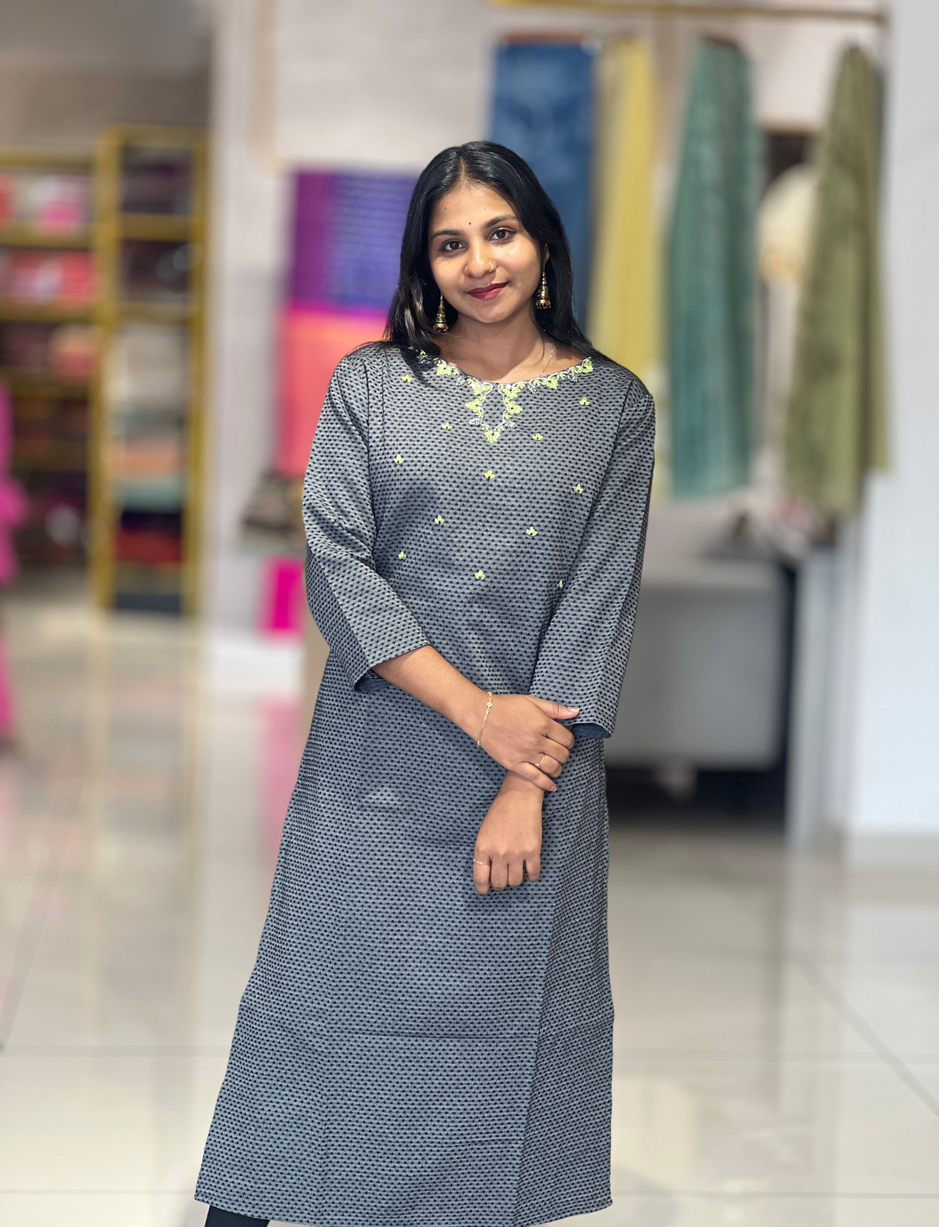 Thread Weaving Linen Kurta | DNT190