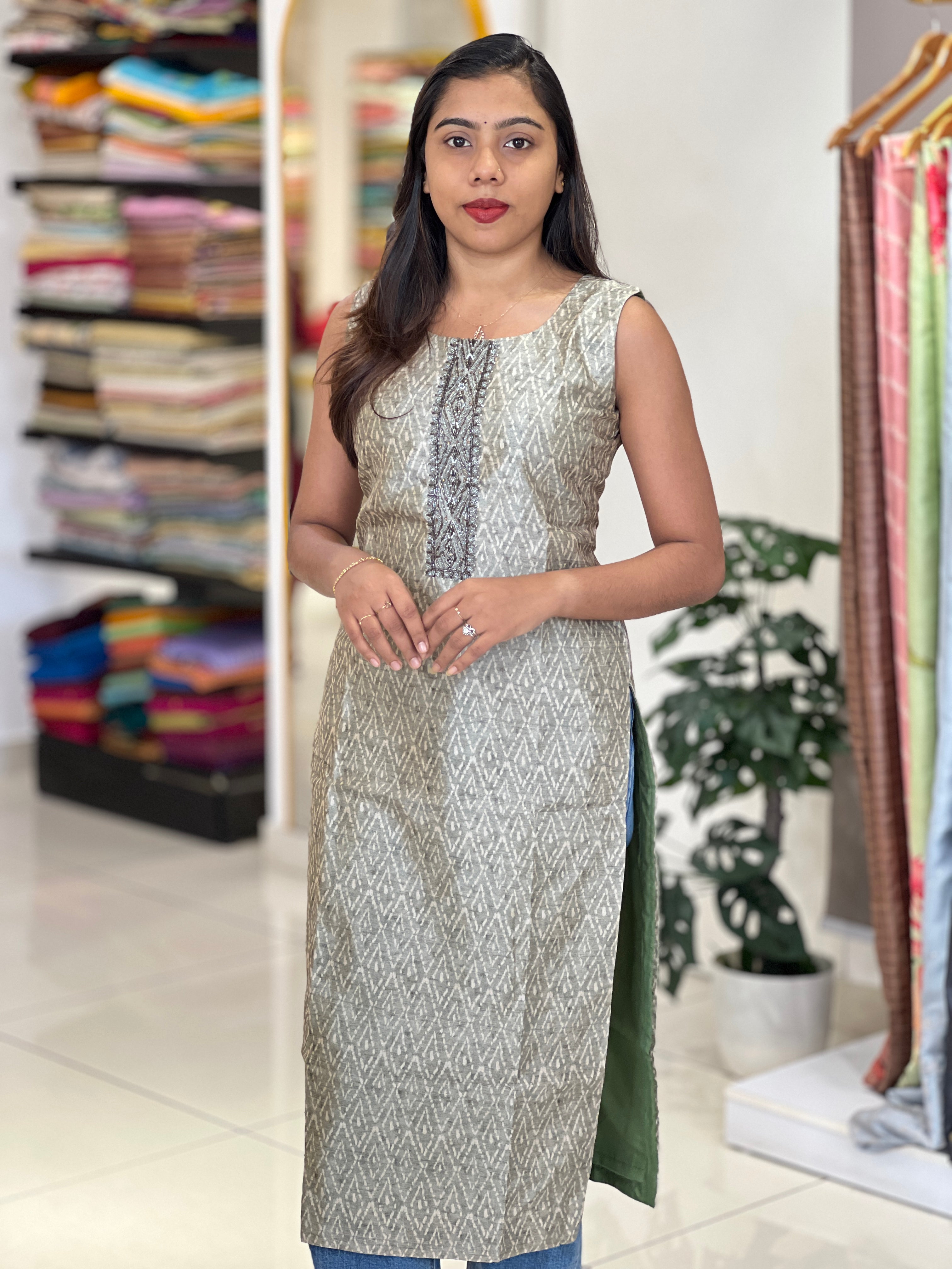 Digital Print With Embroidery Detailed Semi Tussar Kurta | NAI186