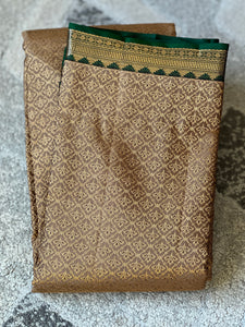 Golden Zari Woven Handloom Kanchipuram Saree | OM213