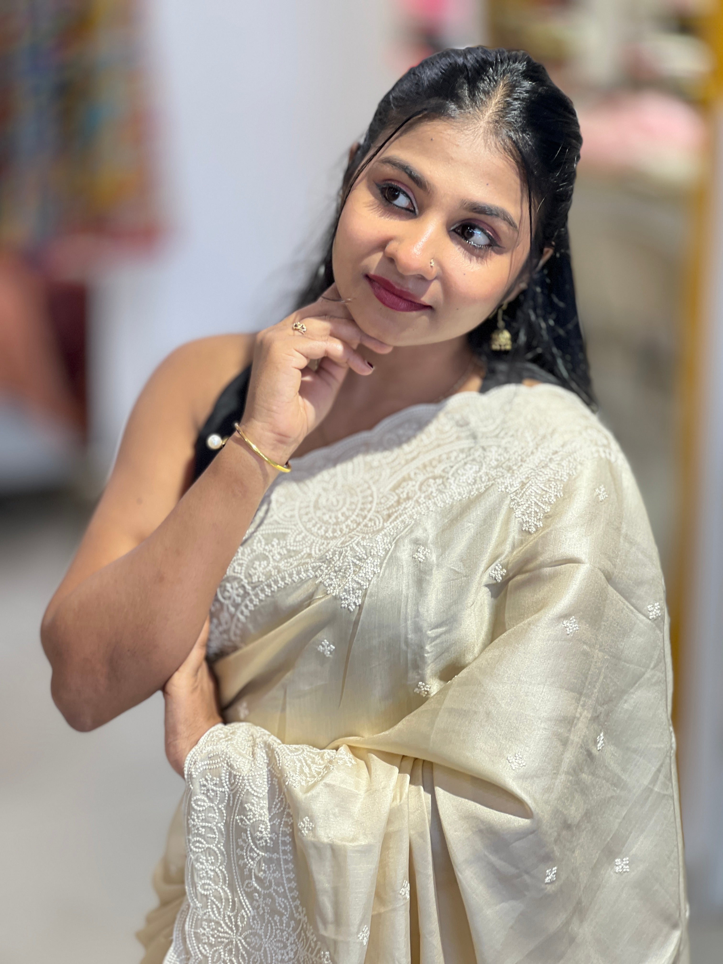 Point Embroidery Detailed Semi Tussar Saree | SUN556