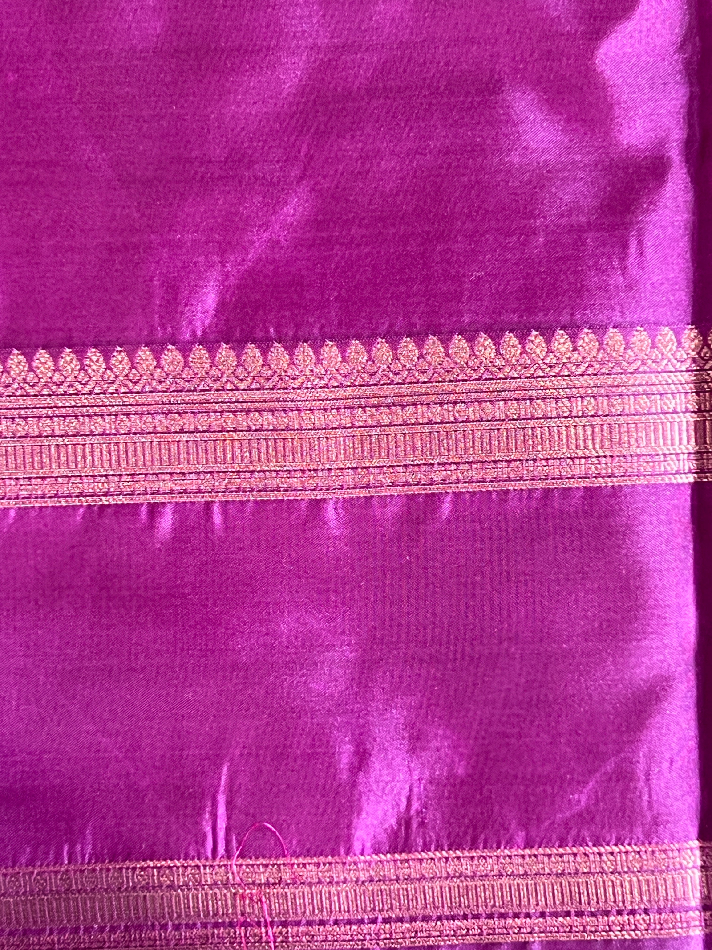 Buta Woven Design Semi Soft Silk Saree | SEN104