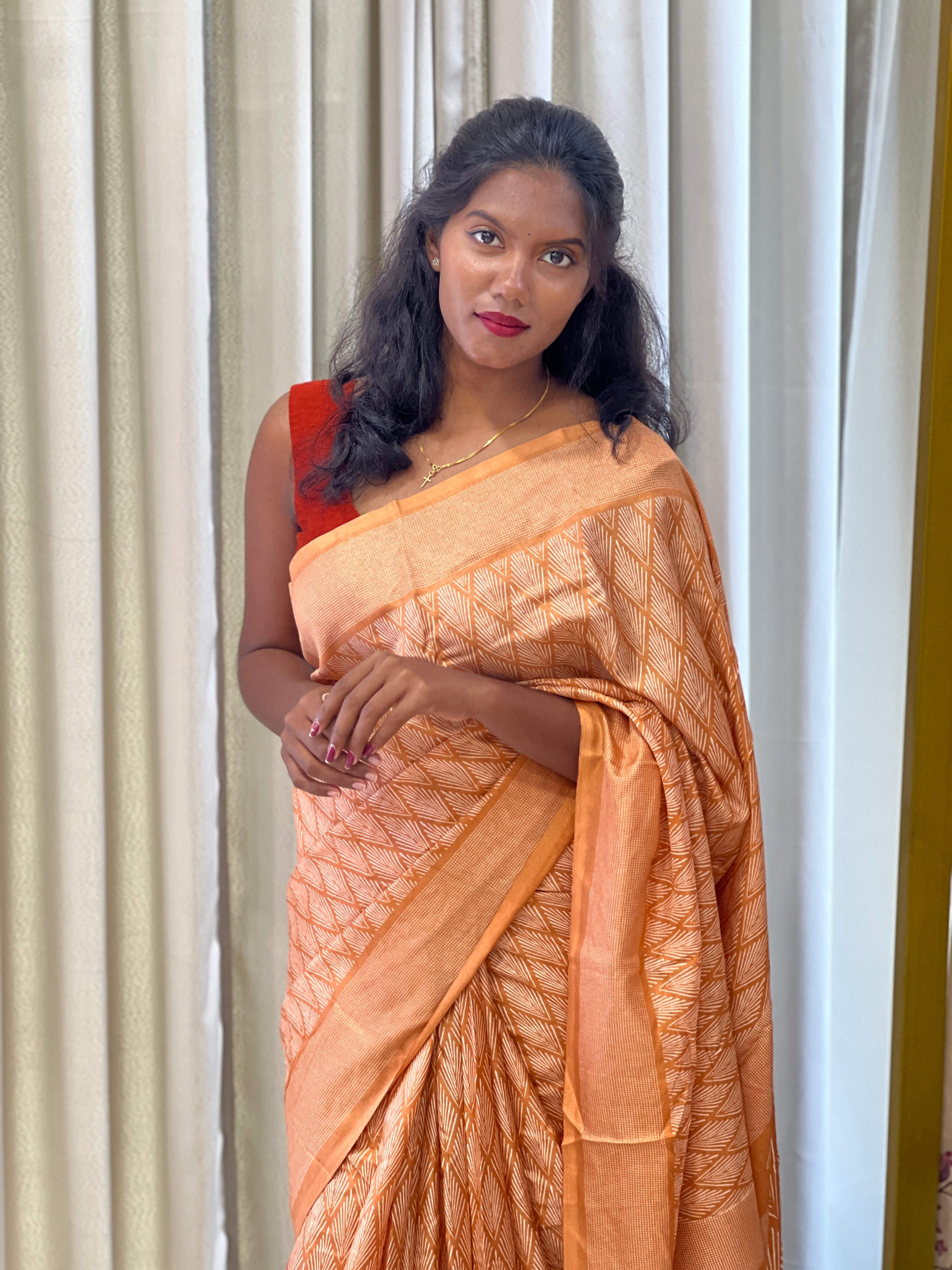 Leaf Print Patterned Semi Silk Saree | RMP110