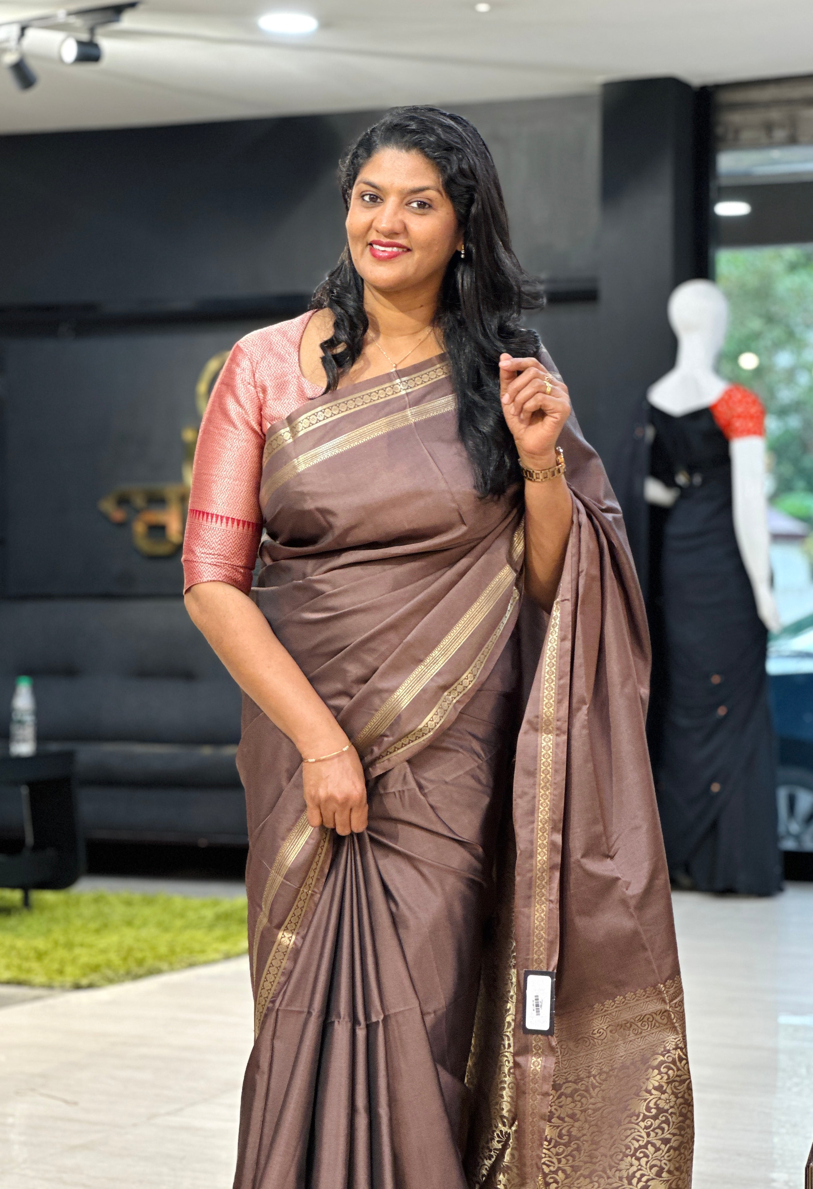 Rettapet Border Pattern Semi Silk Saree | LPR137