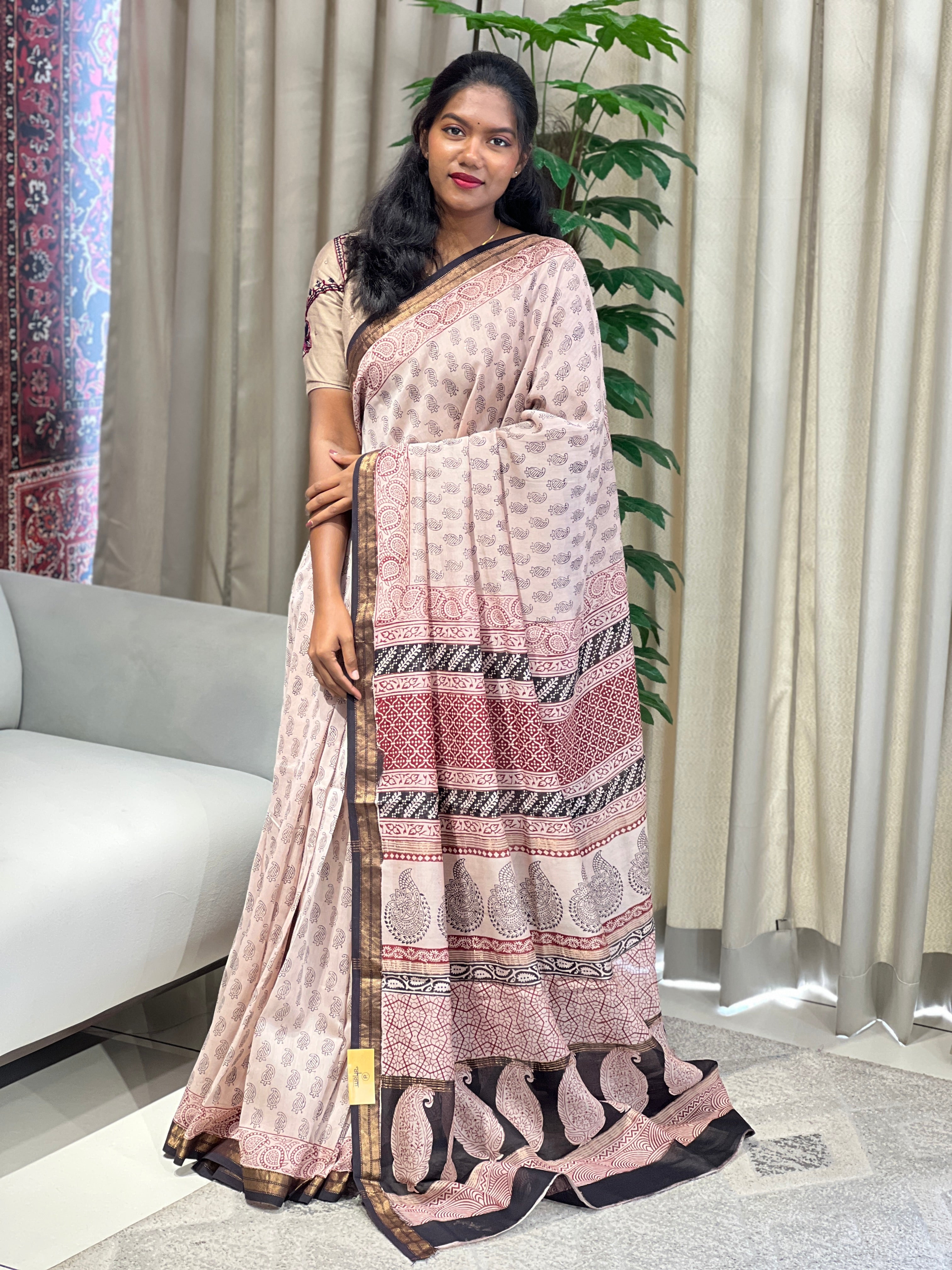 Mangalgiri Border Detailed Chanderi Saree | SVF194