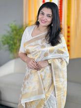 Traditional Zari Weaved Semi Silk Saree | HT194