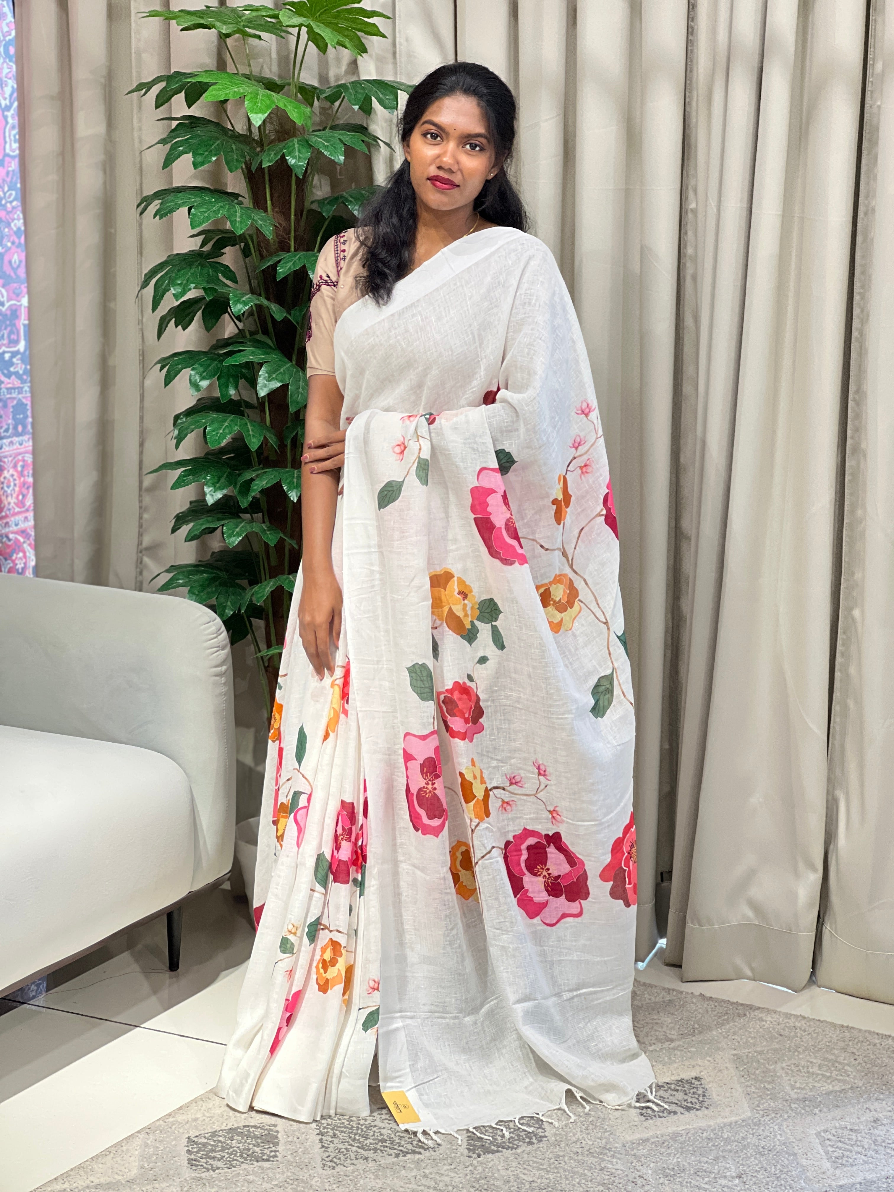 Floral Digital Printed Pure Linen Saree | MR444