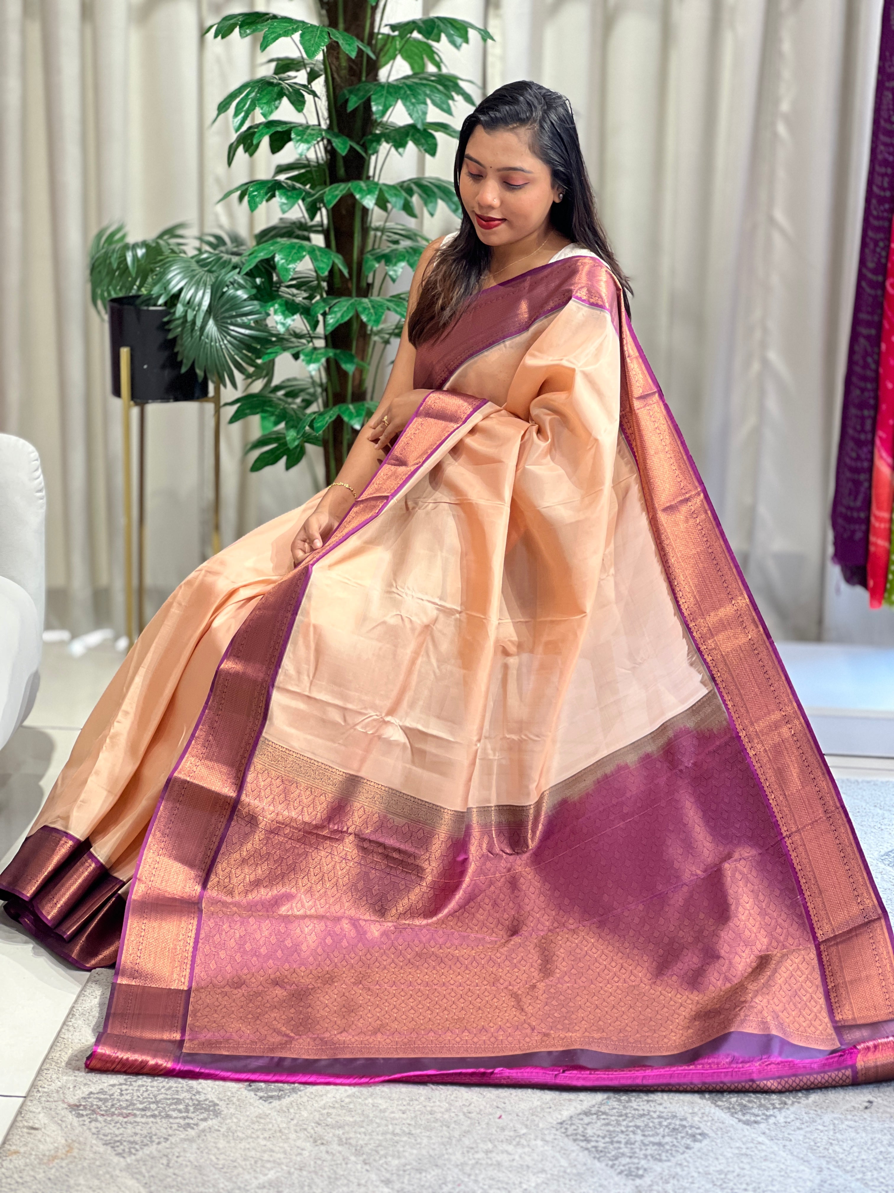 Plain Body with Geometrical Pattern Pallu & Border Soft Silk Saree | RMR138