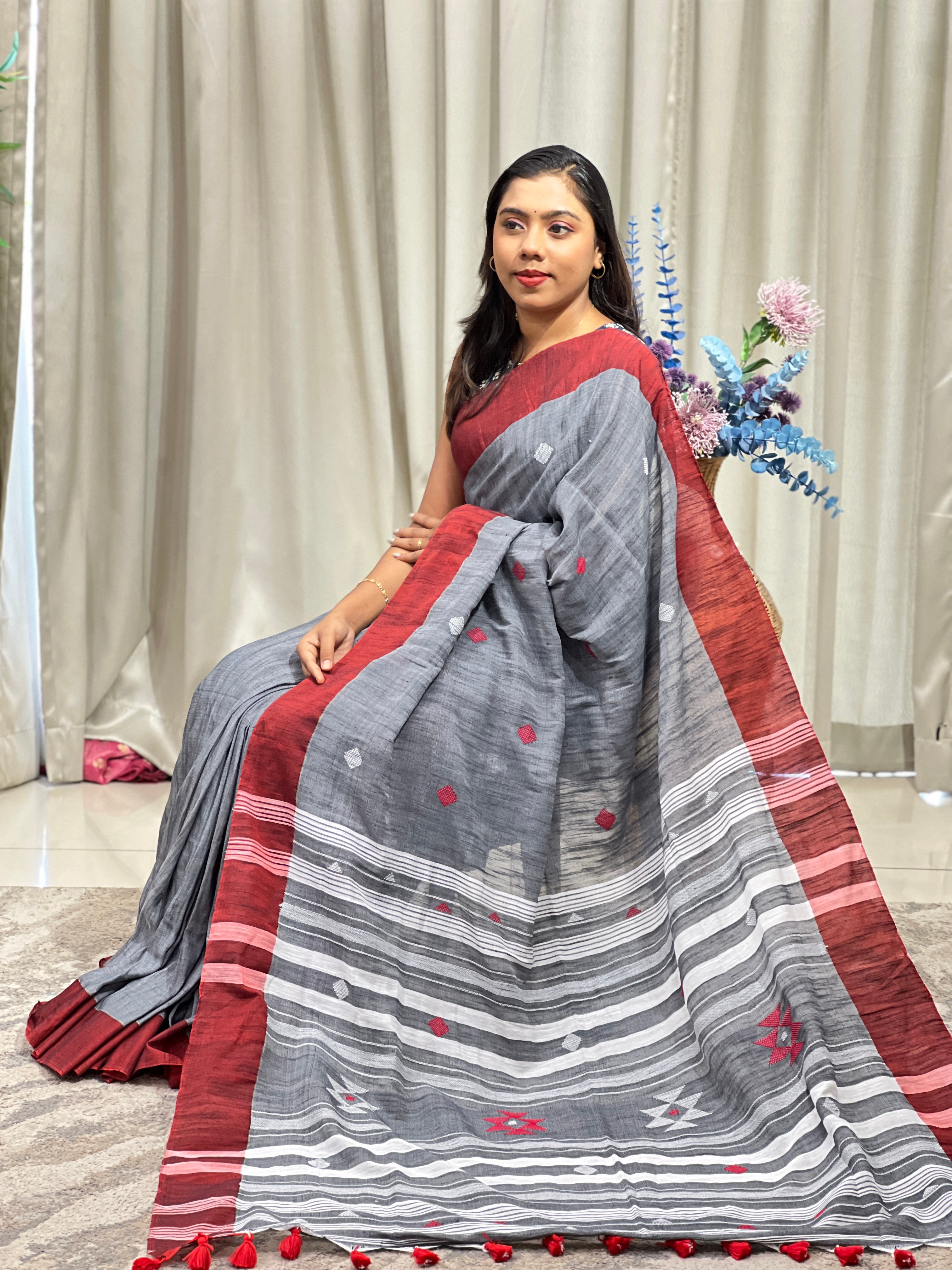 Geometric Pattern Bengal Cotton Saree | SA174