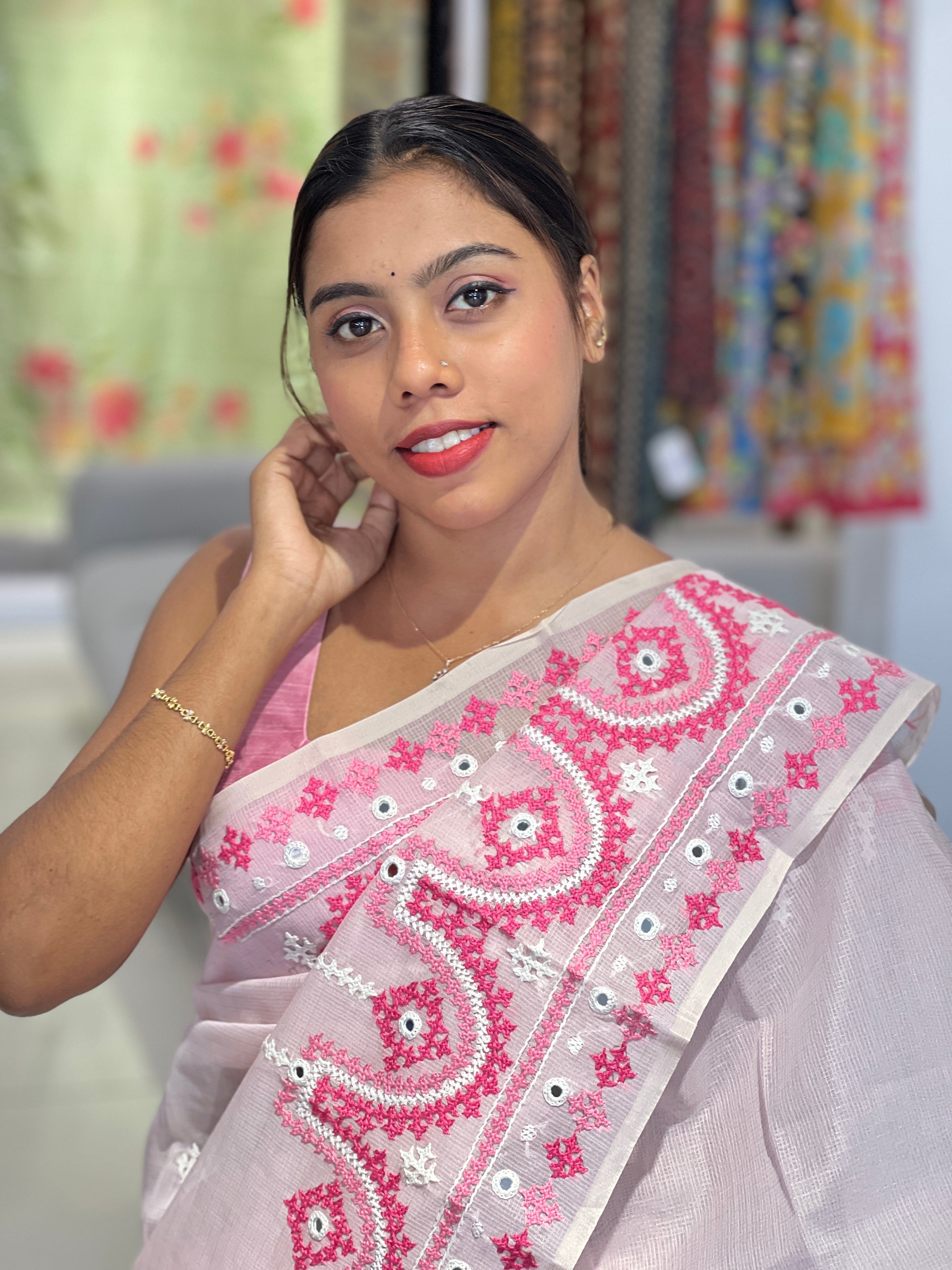 Kutch Work With Mirror Detailed Kota Saree | JSC334