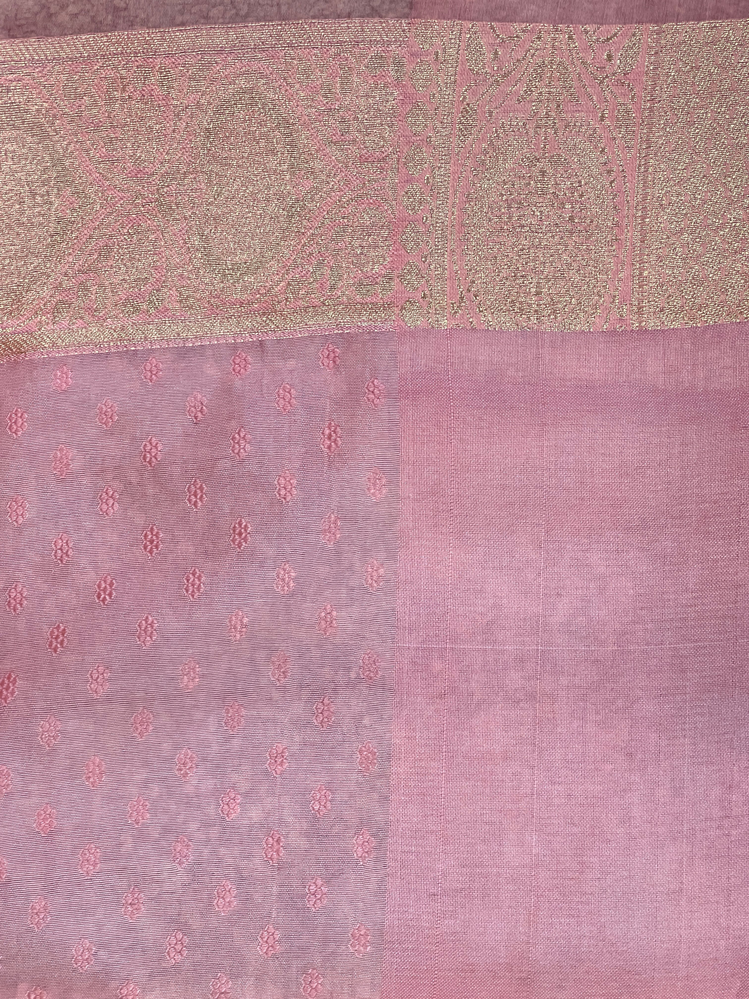 Zari And Thread Woven Banarasi Silk Saree | NN446