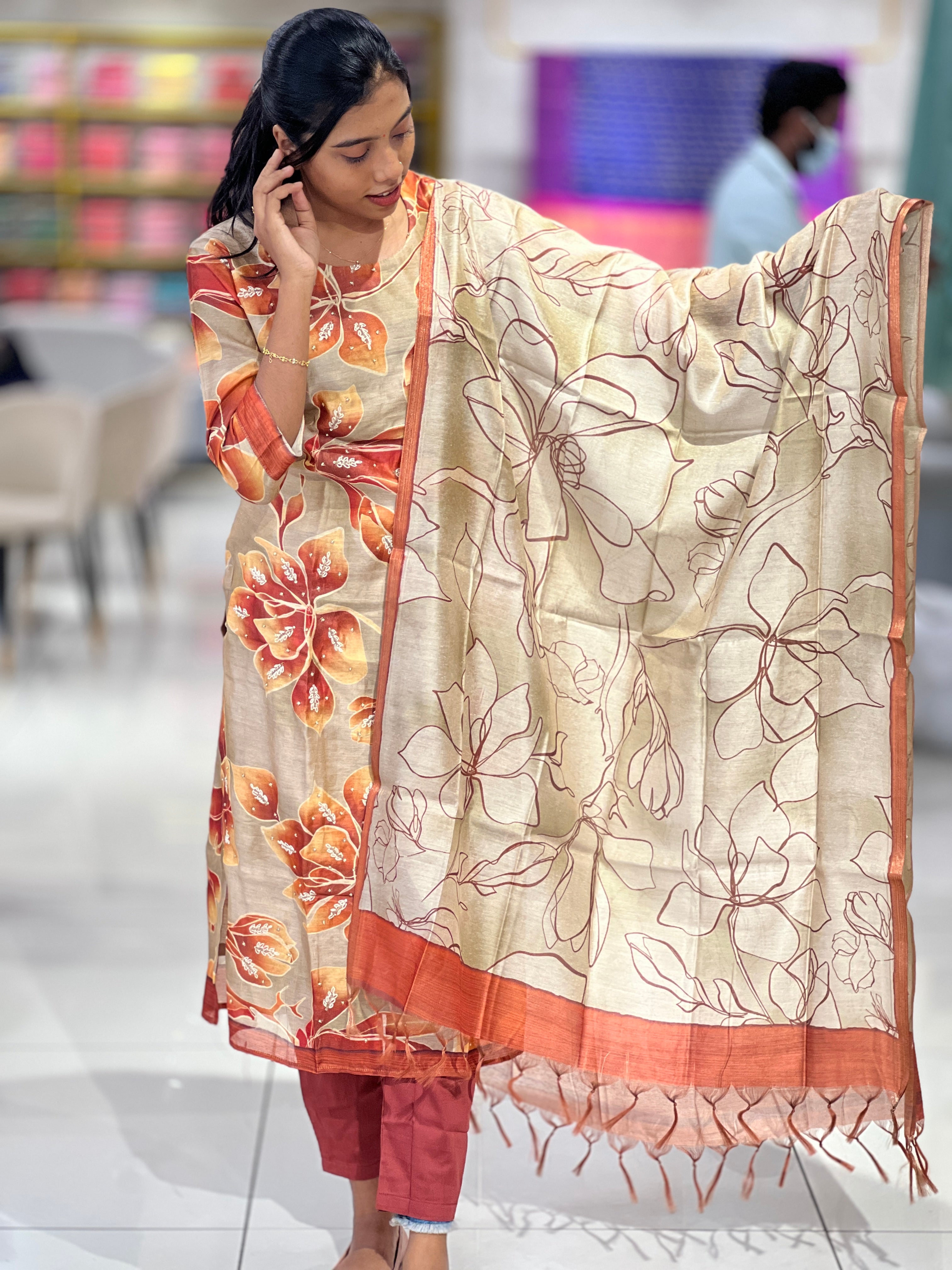 Digital Printed Pattern Chanderi Finish Kurta Set | VAN158