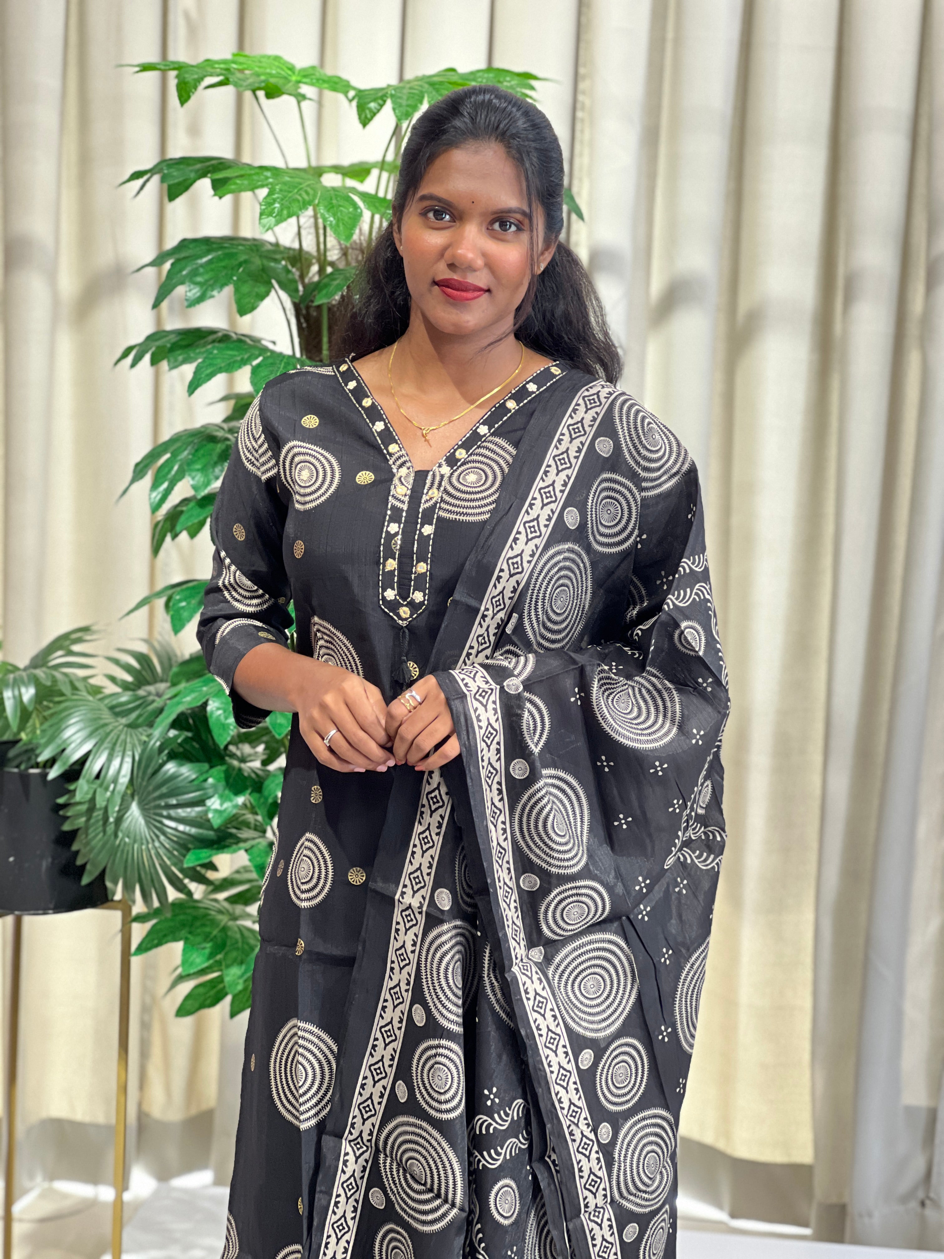 Geometrical Printed Pattern Slub Cotton Kurta Set | FW411
