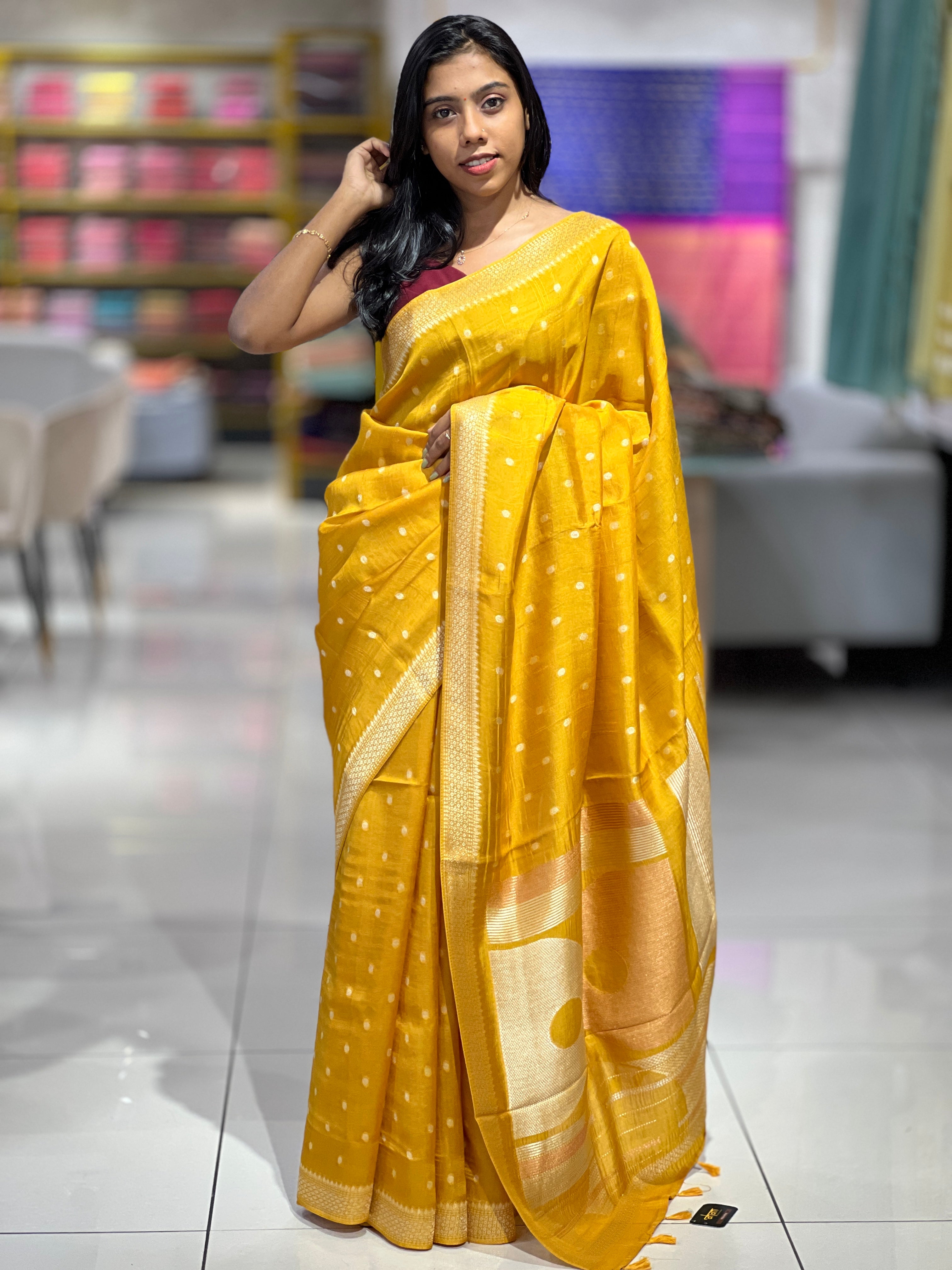 Zari Buta Detailed Banarasi Silk Saree | DVS178