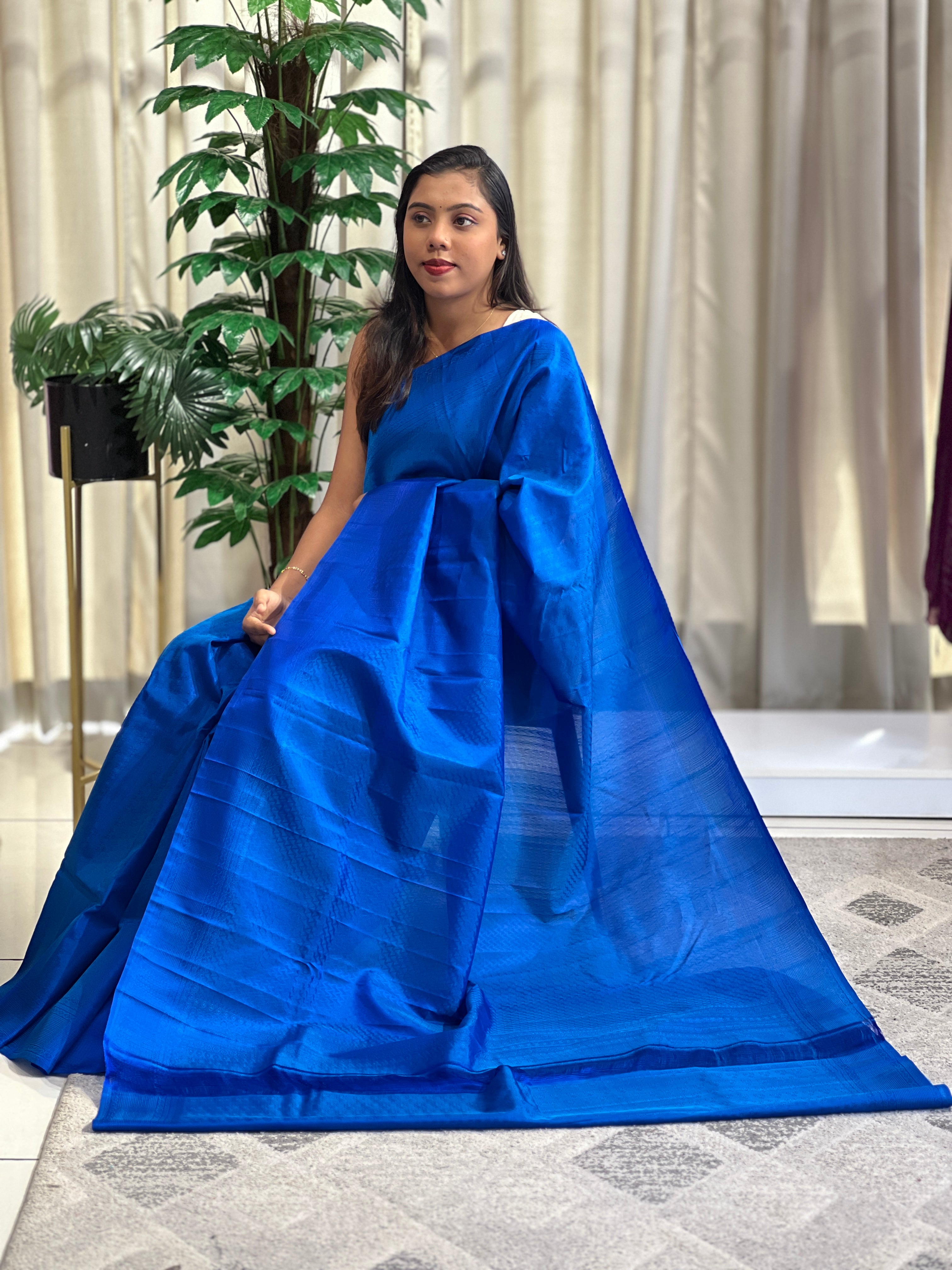 Floral Buta Woven Soft Silk Saree | RMR125
