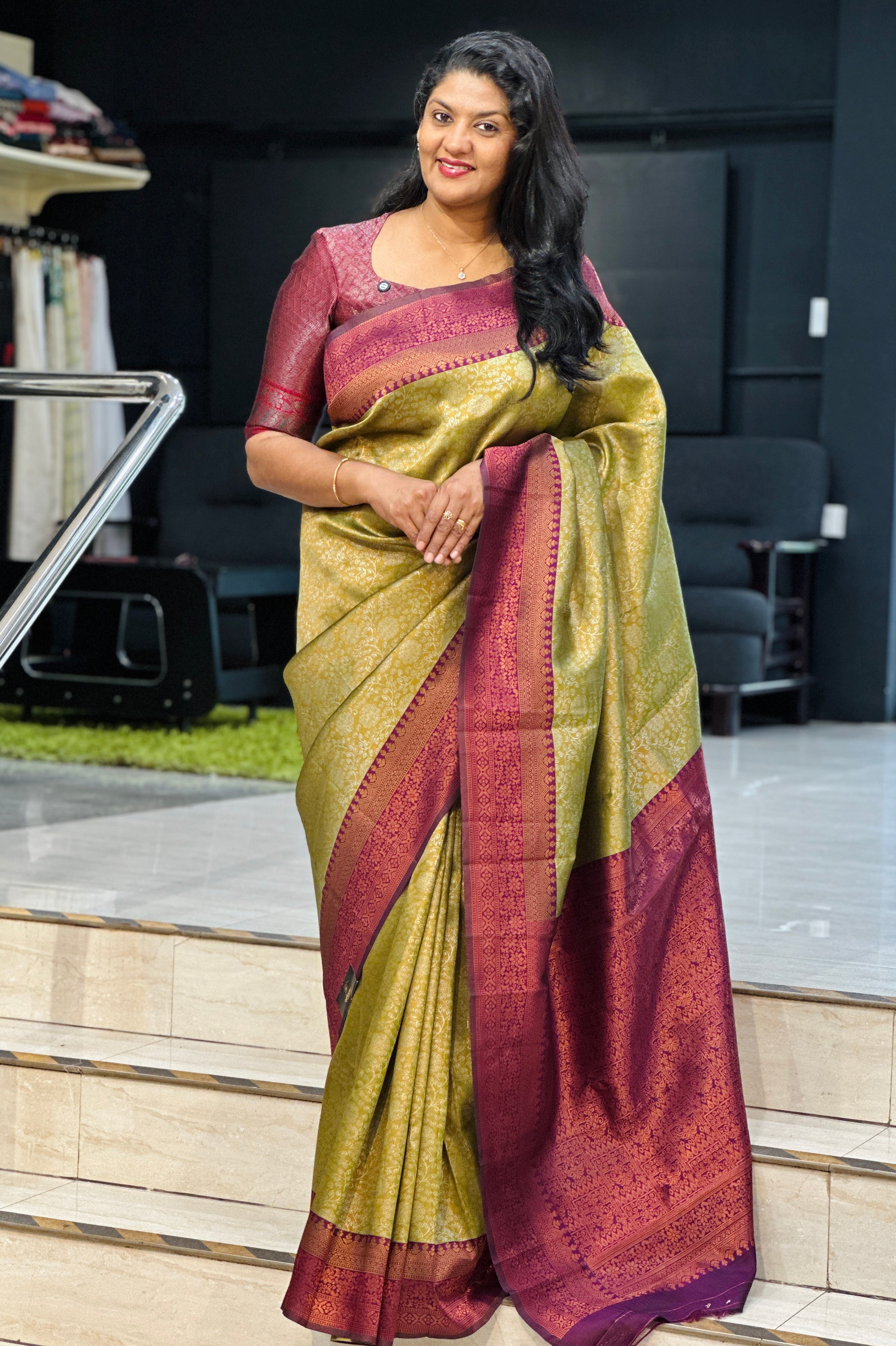 Zari Woven Brocade Patterned Semi Silk Saree | RMP138