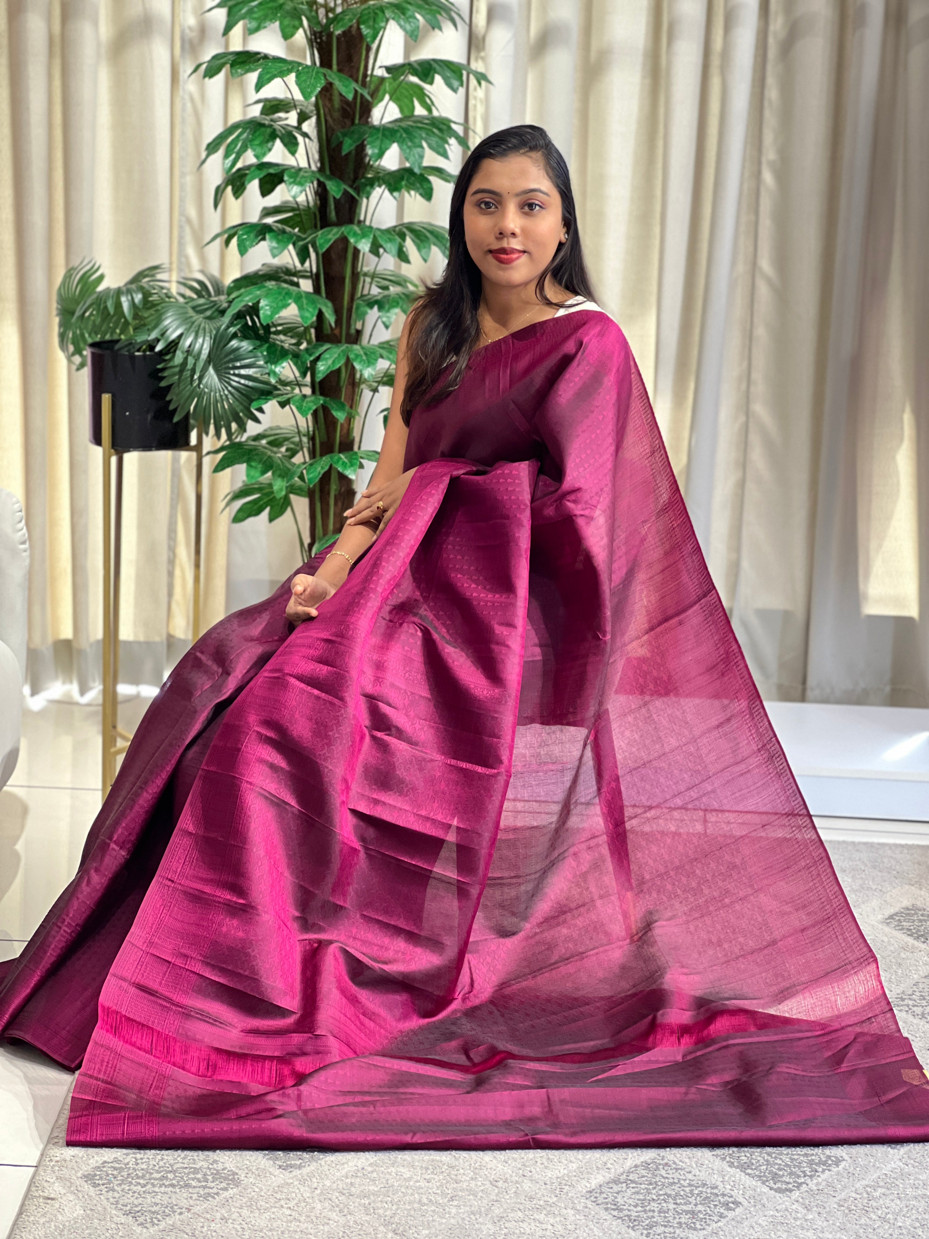 Geometrical Buta Woven Soft Silk Saree | RMR124