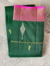 Silver & Golden Zari Woven Handloom Kanchipuram Saree | OM207