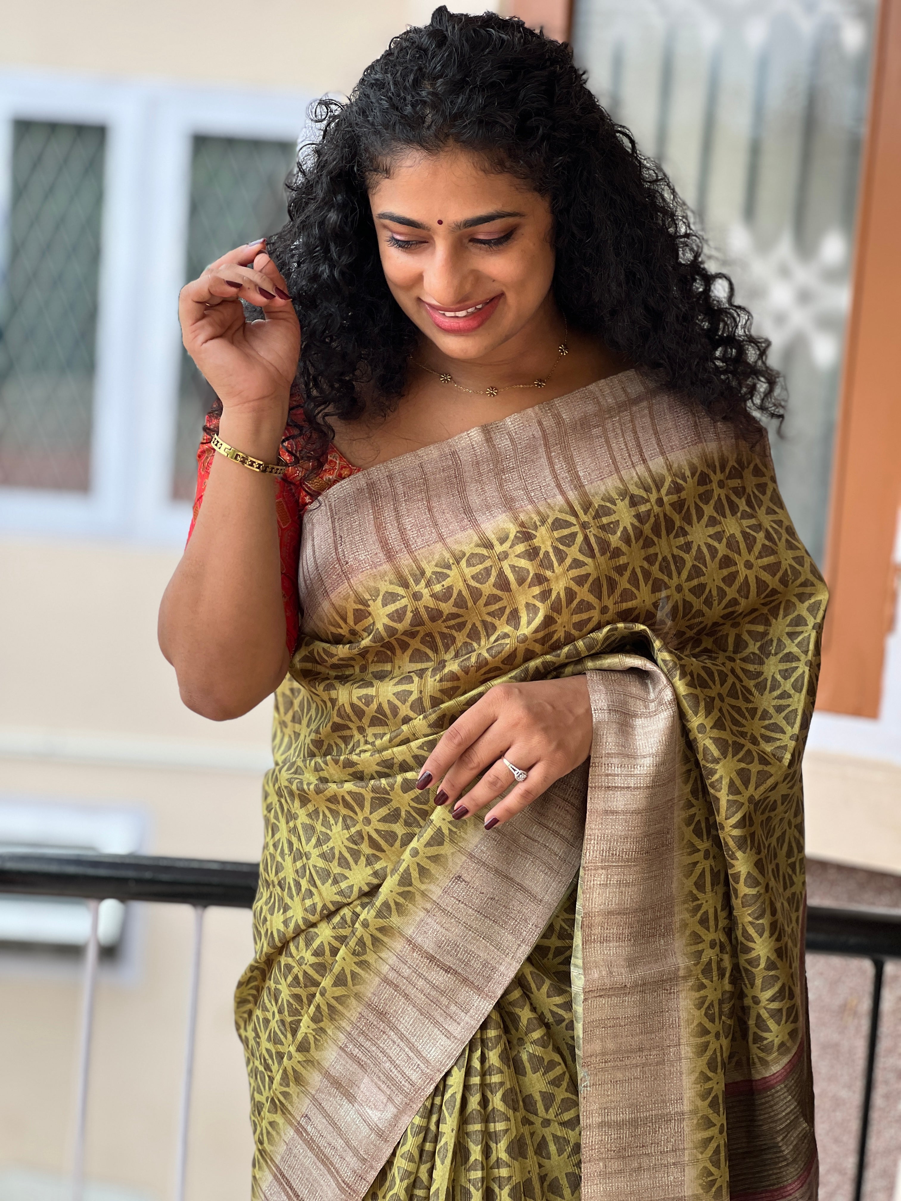 Sublimation Printed Geecha Tussar Finish Saree | KSD123