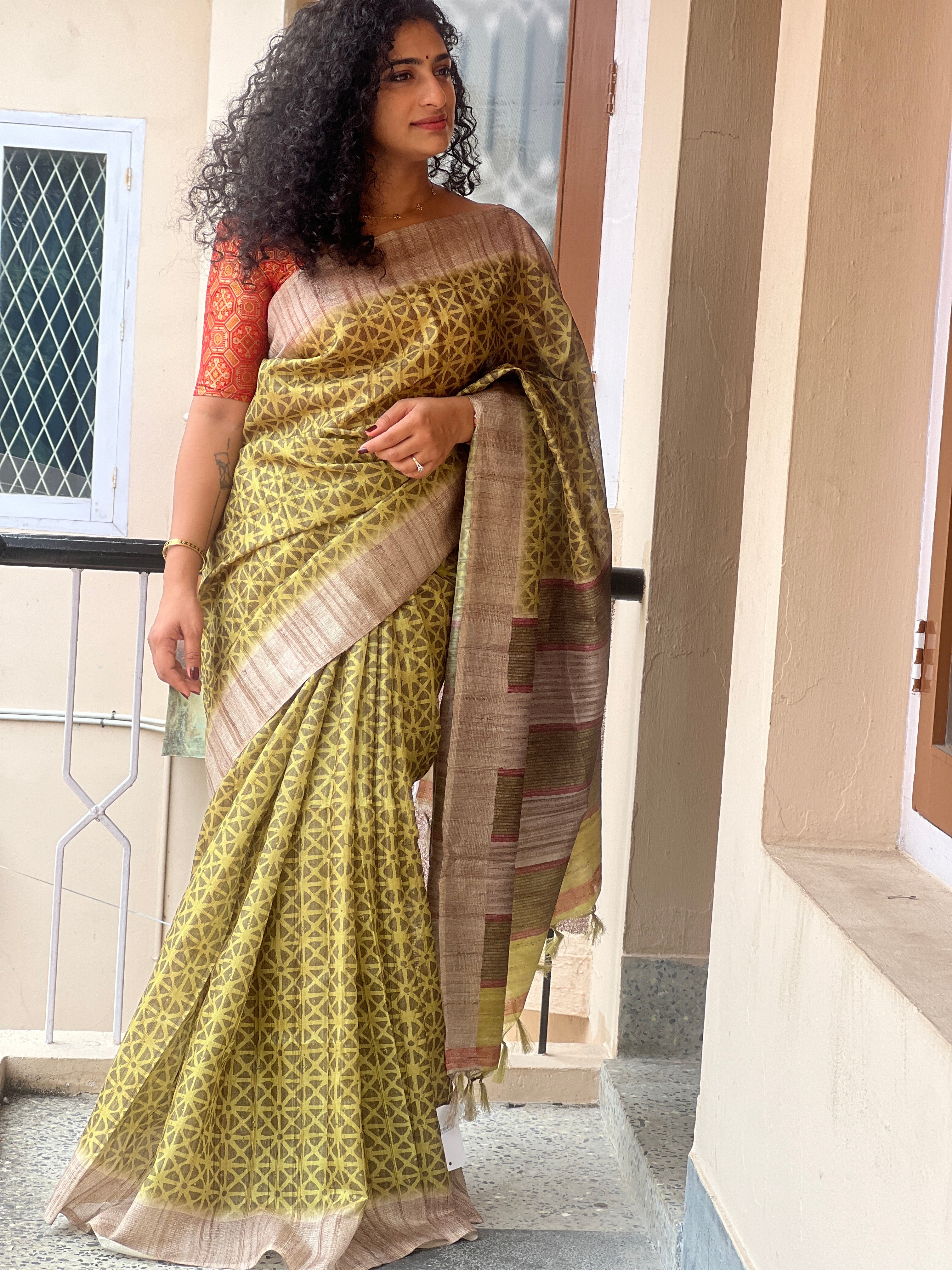 Sublimation Printed Geecha Tussar Finish Saree | KSD123