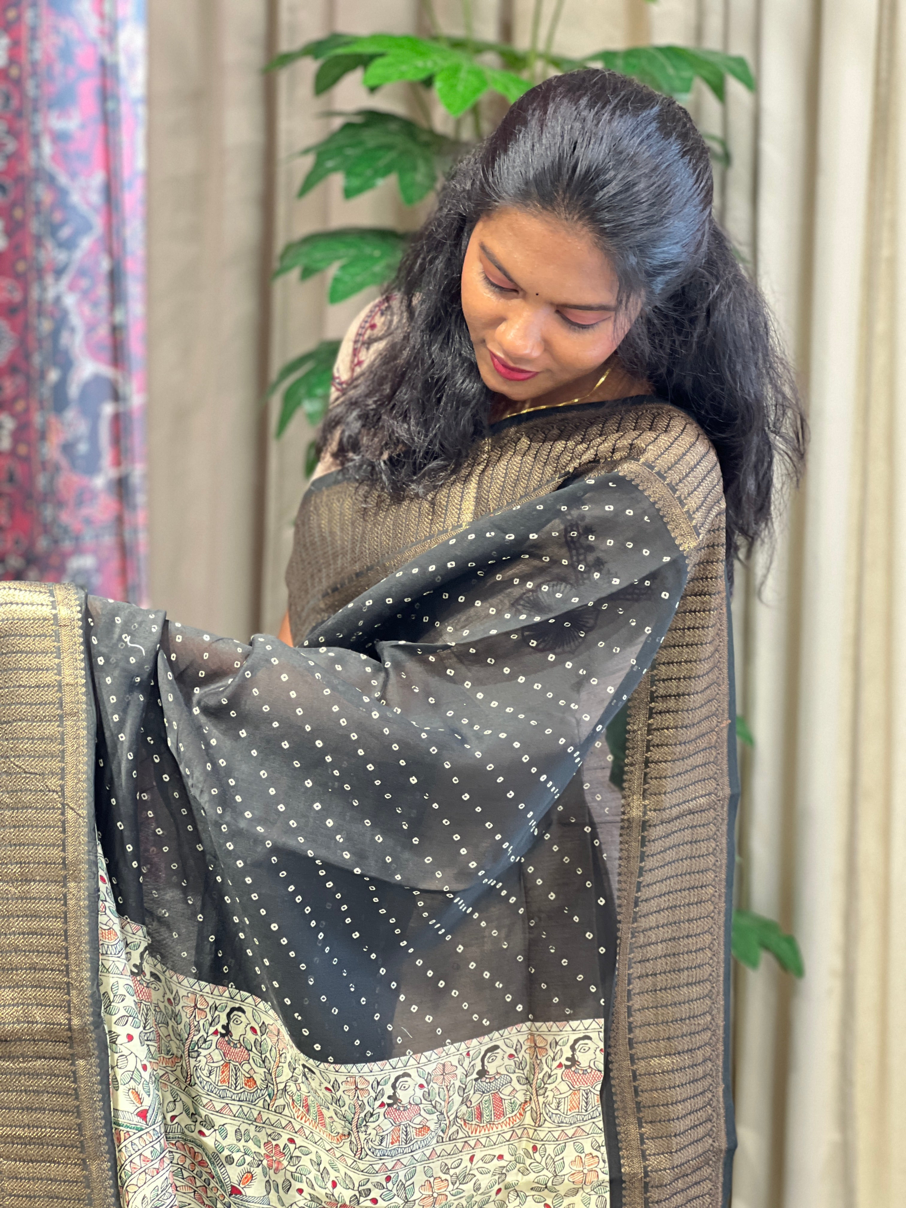 Bandhani Tie And Dye Patterned Chanderi Saree | RGD927R