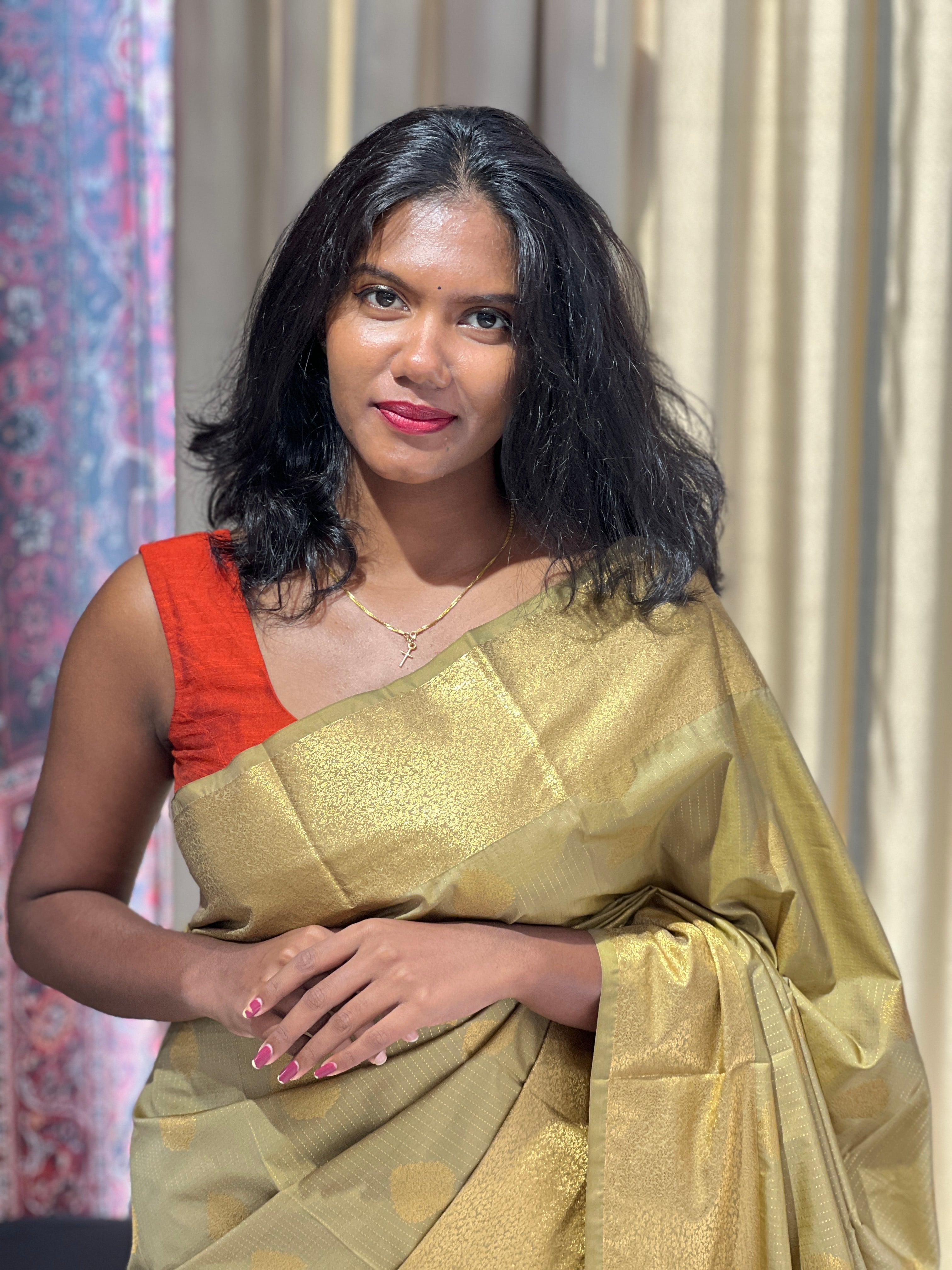 Zari Woven Semi Silk Saree | RNS109