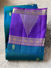 Hand Woven Kanchipuram Saree | OM216