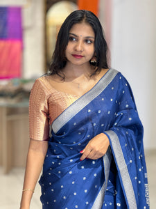 Buta Weaving Banarasi Silk Saree | DVS183