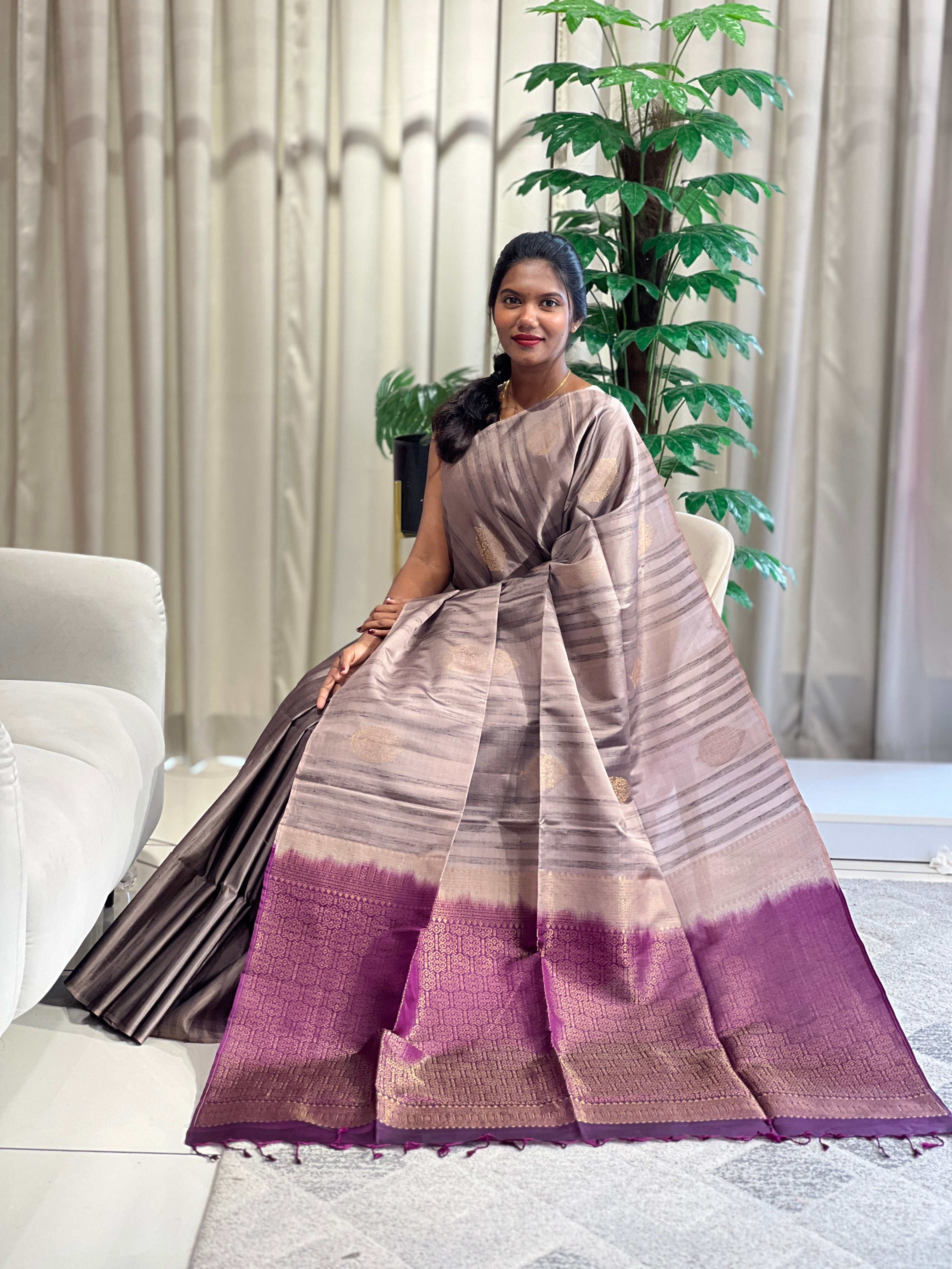 Golden Zari Buta Woven Soft Silk Saree | KSO125