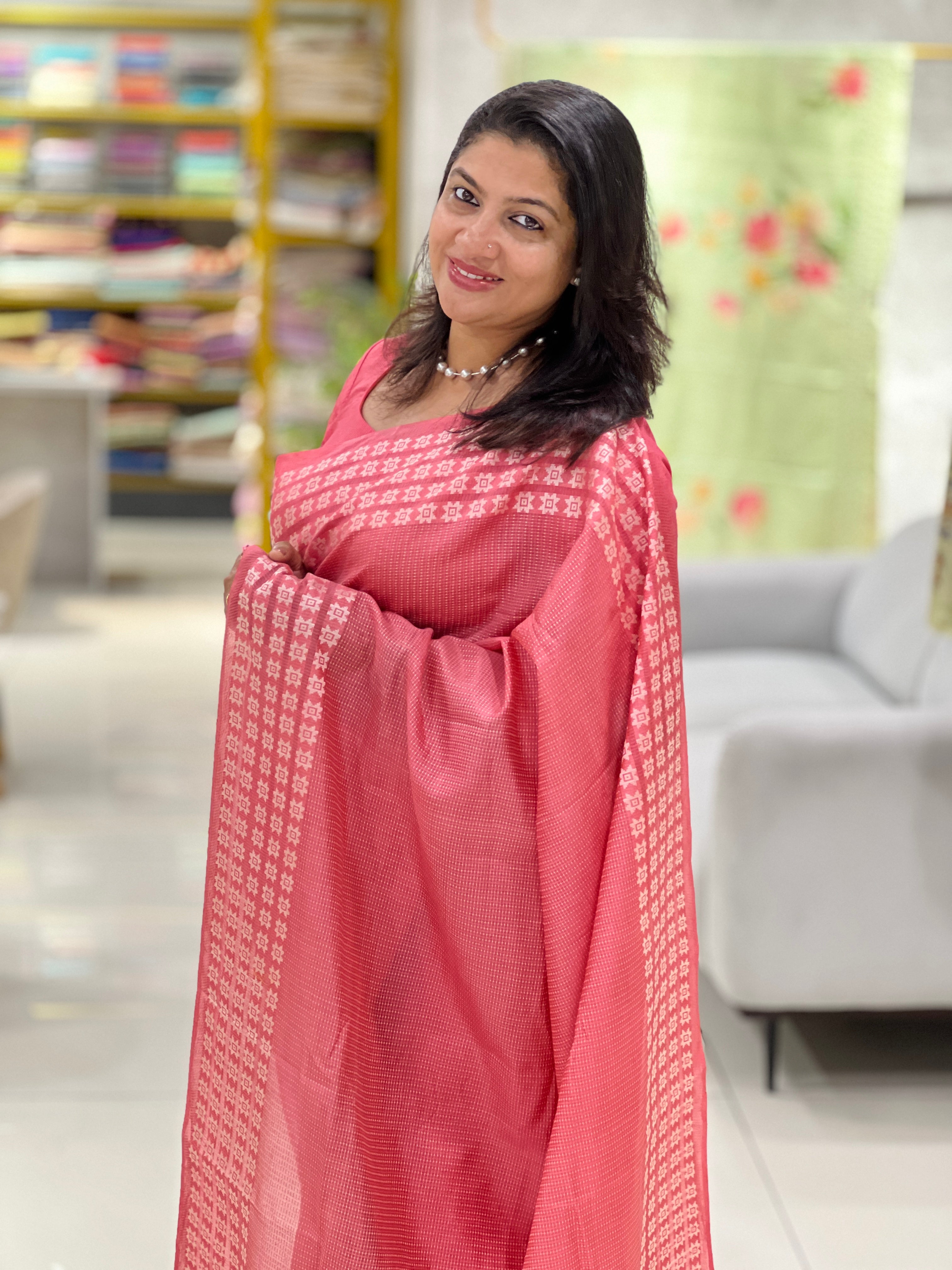 Thread Woven Floral Patterned Semi Tussar Saree | ACT1759